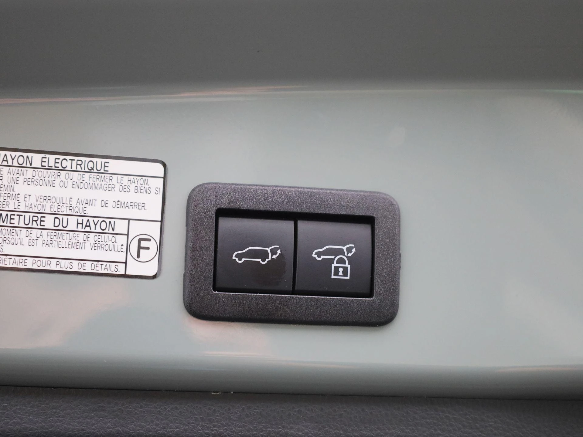 Toyota-Corolla Cross-image-14