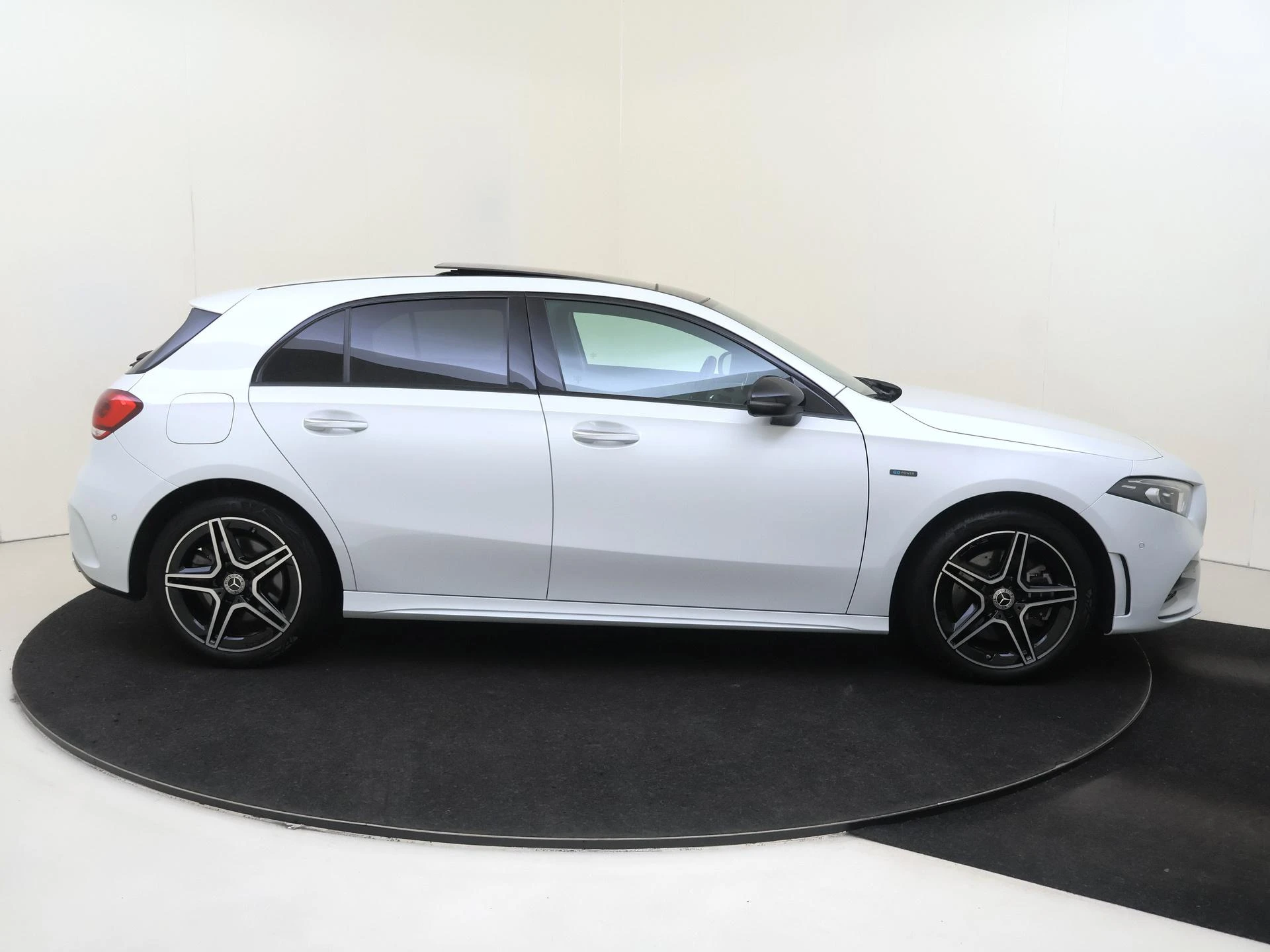Mercedes-Benz A-Klasse 250 e Business Solution AMG Limited
