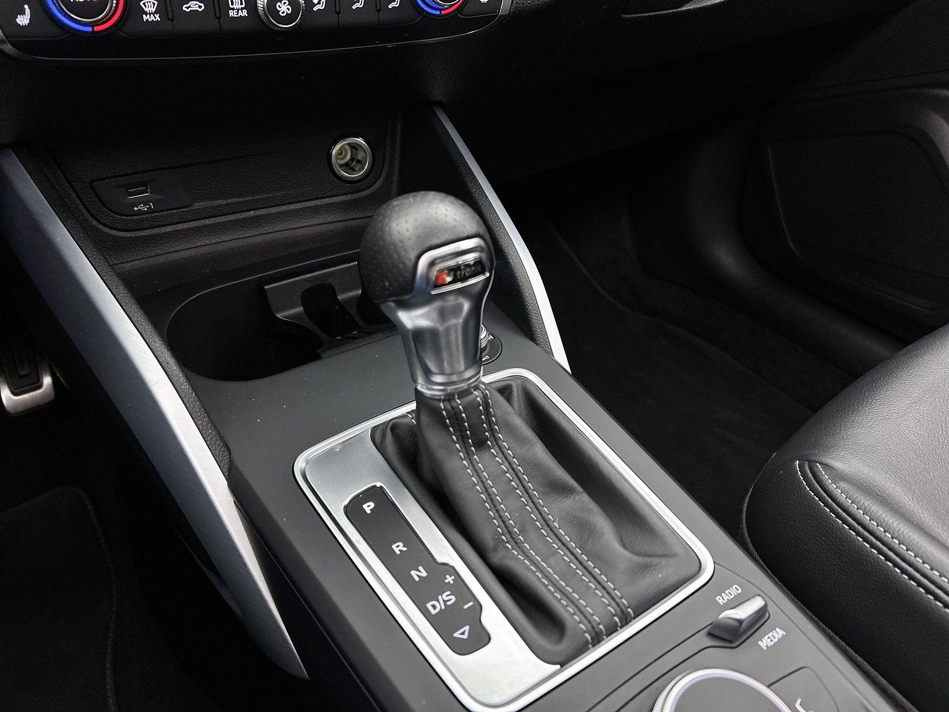 Audi Q2 35 TFSI S Edition