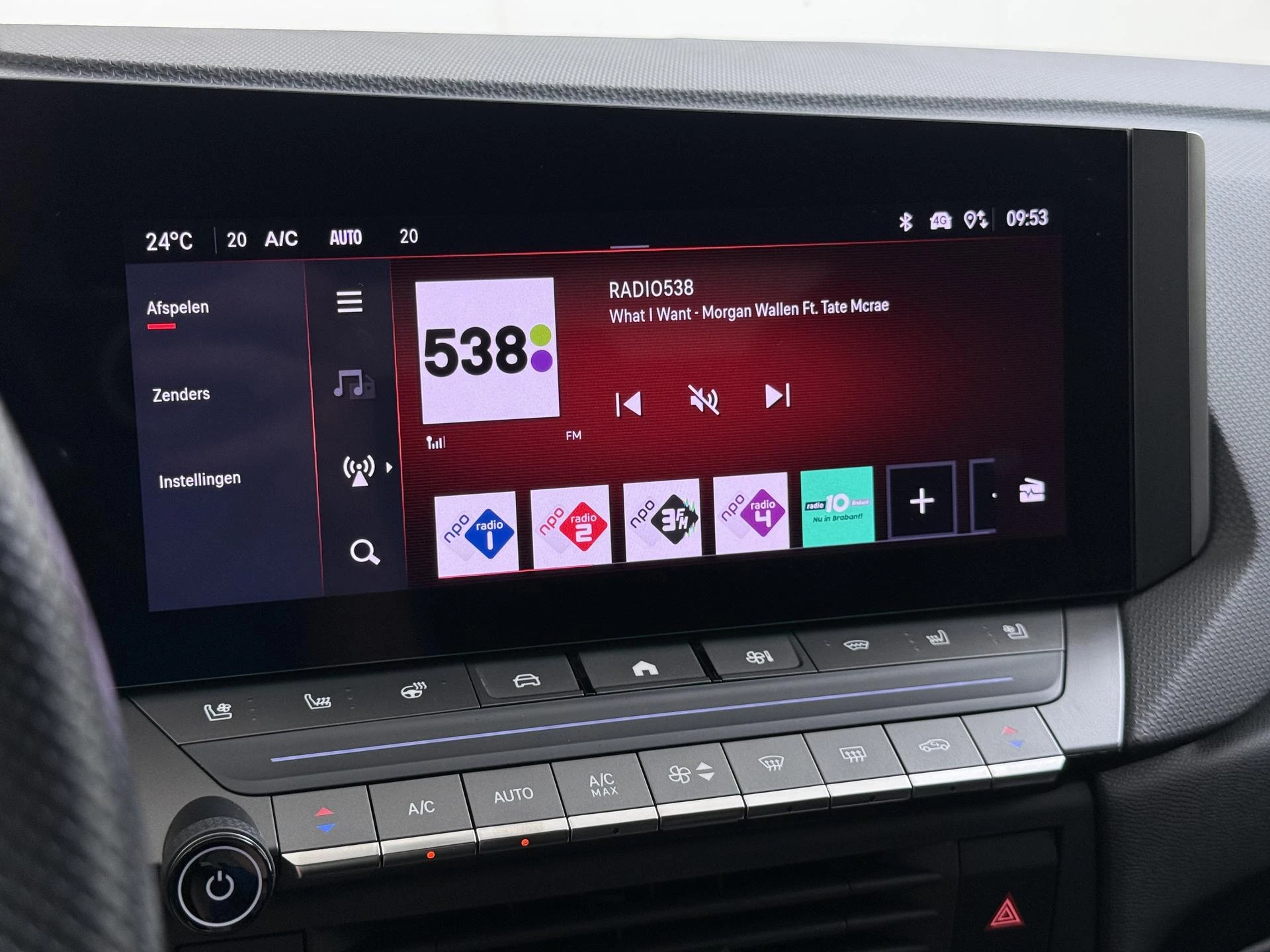 Opel-Astra-image-25