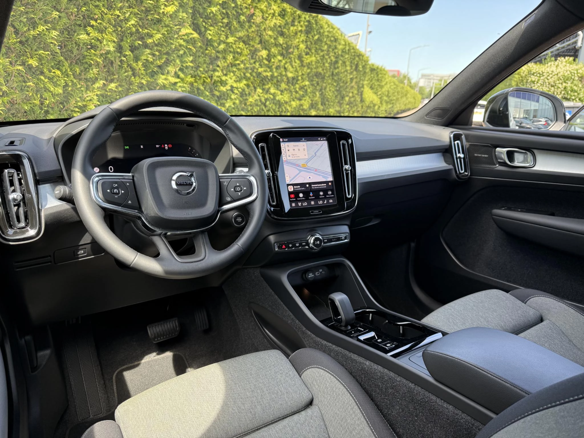 Volvo-XC40-image-3