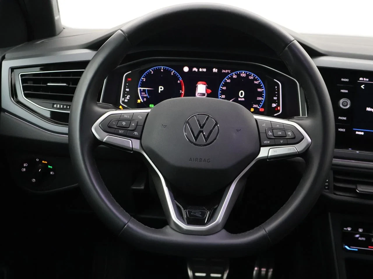 Volkswagen-Taigo-image-5