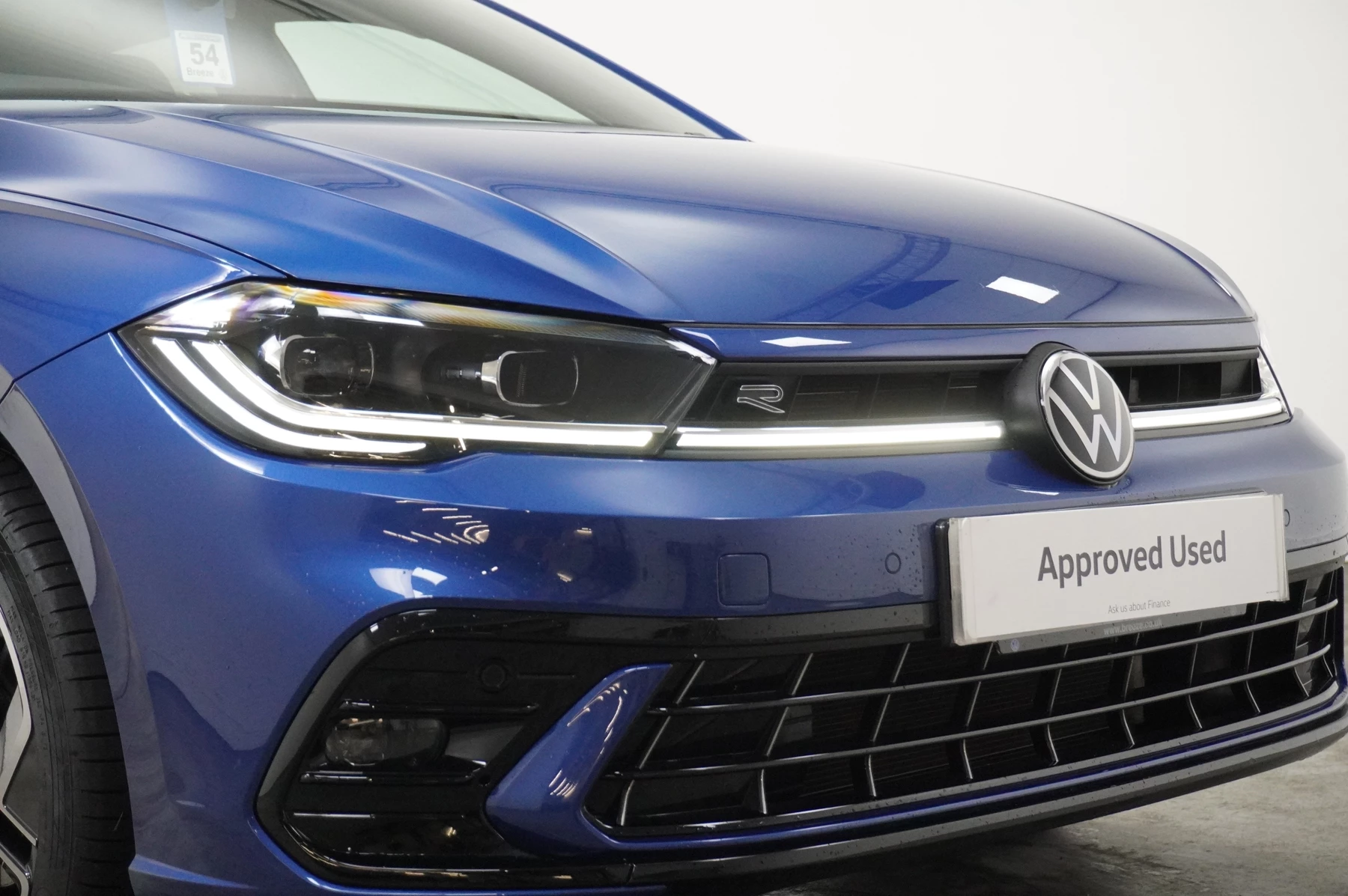Volkswagen-Polo-image-28
