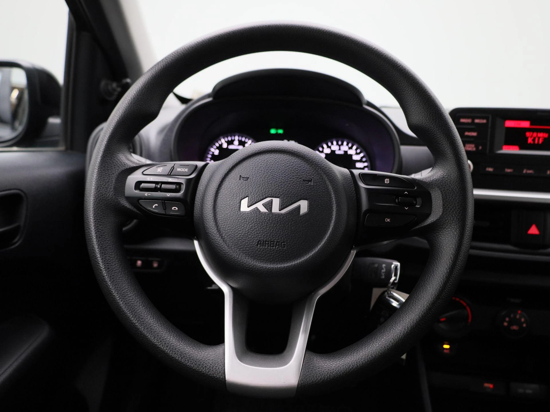 Kia-Picanto-image-6