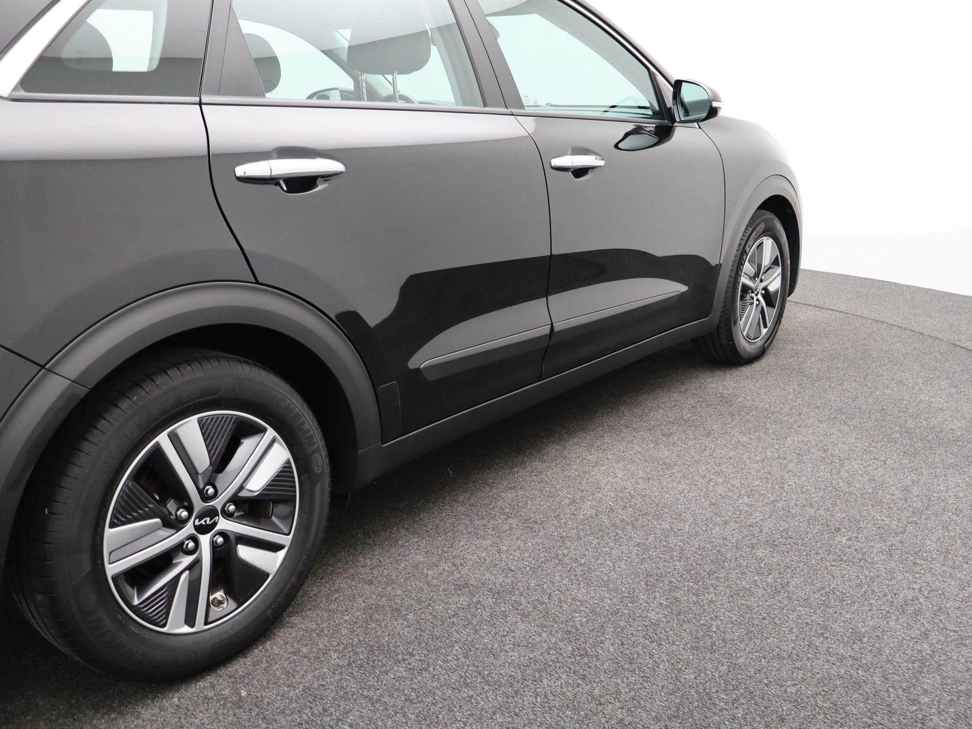 Kia-Niro-image-41