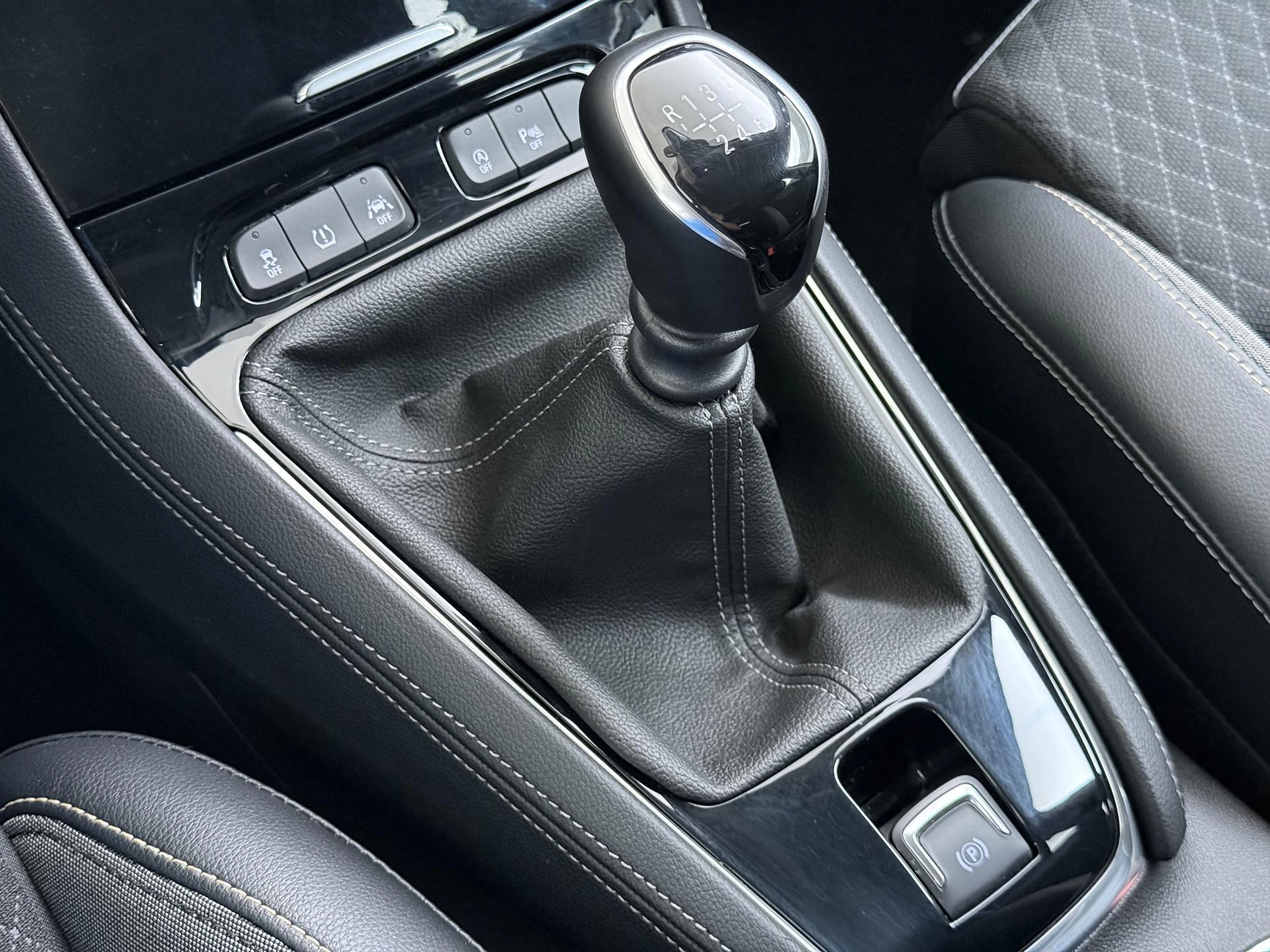 Opel-Grandland X-image-34