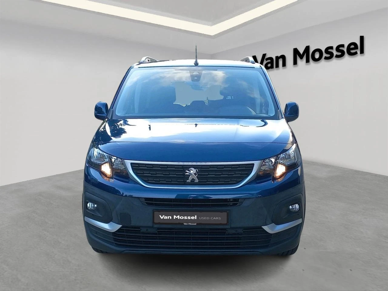 Peugeot-Rifter-image-1