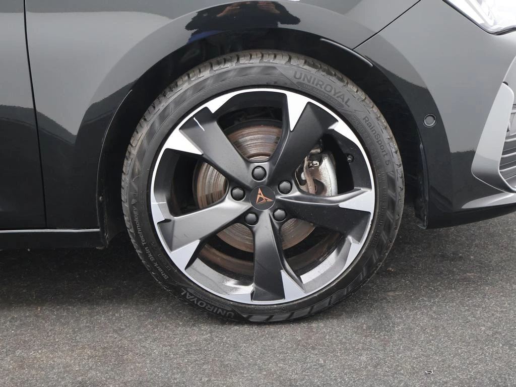 CUPRA Leon Sportstourer ST e-Hybrid Leon Break PHEV 1.4e-HYBRID 204PK *AUTOMAAT*LEDER*SPORTZETELS*CAMERA*ACC*PDC*NAVI*...*