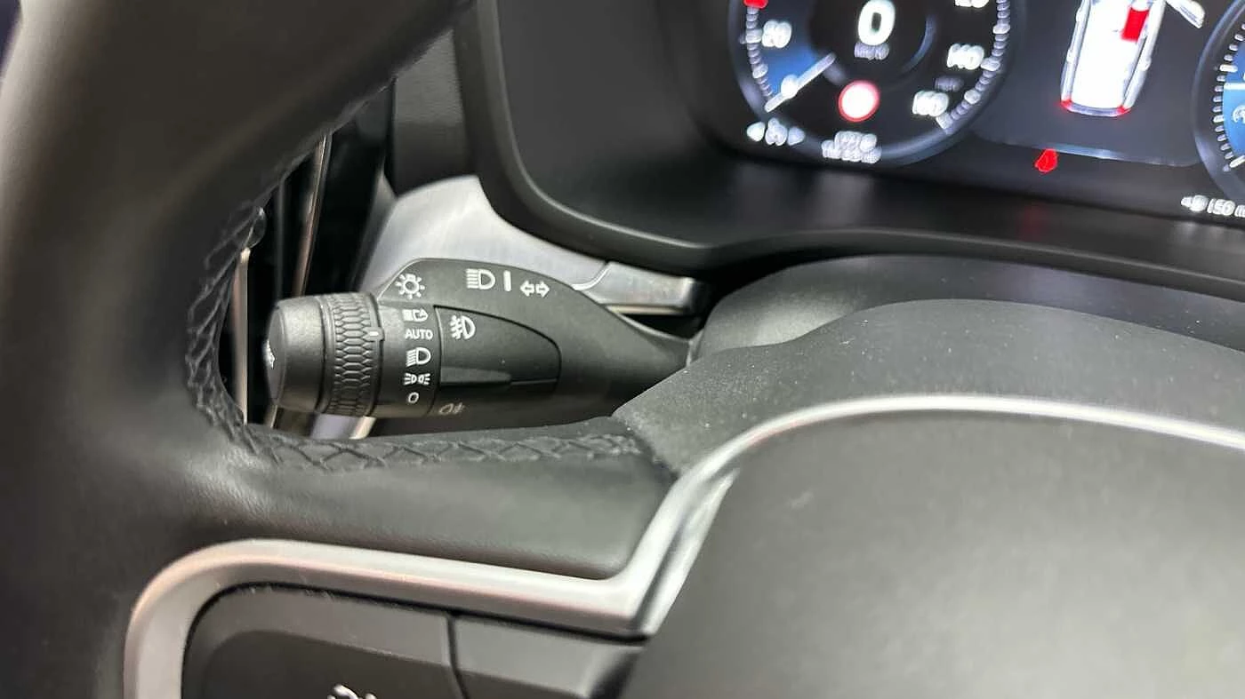 Volvo-V60-image-32