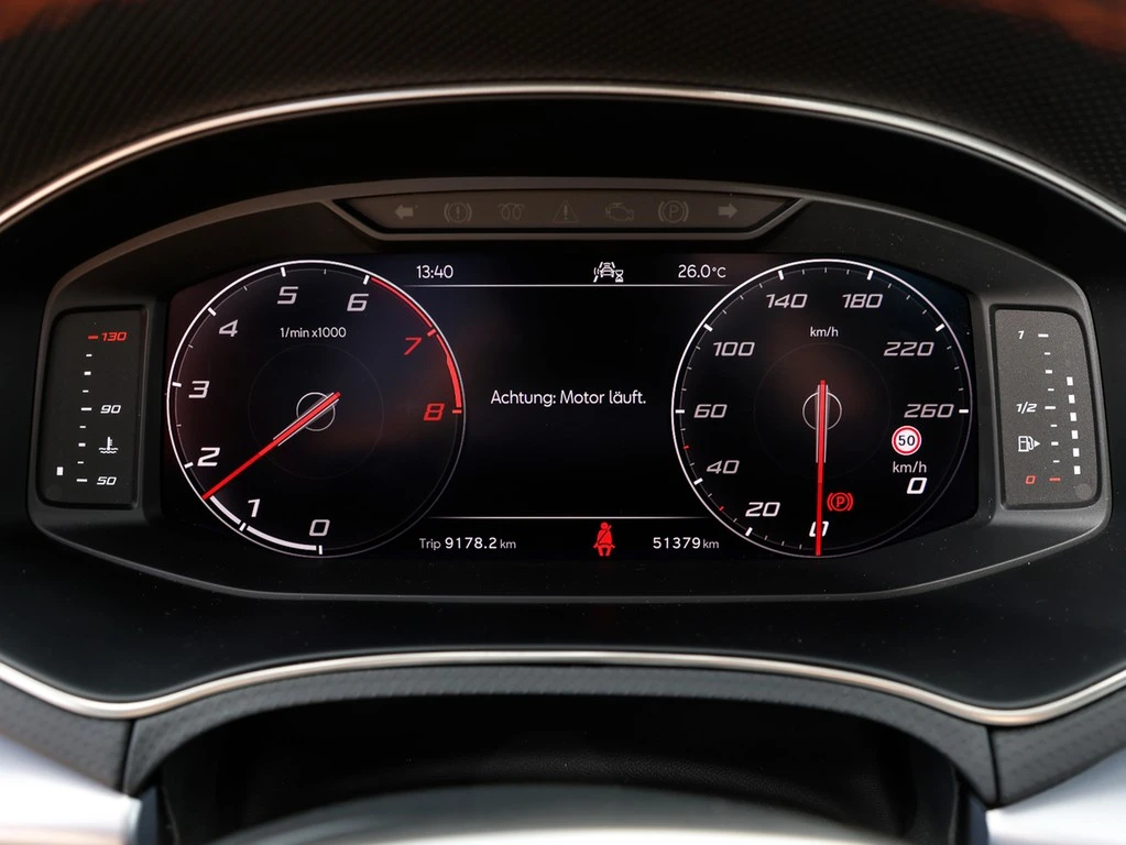 SEAT-Arona-image-13