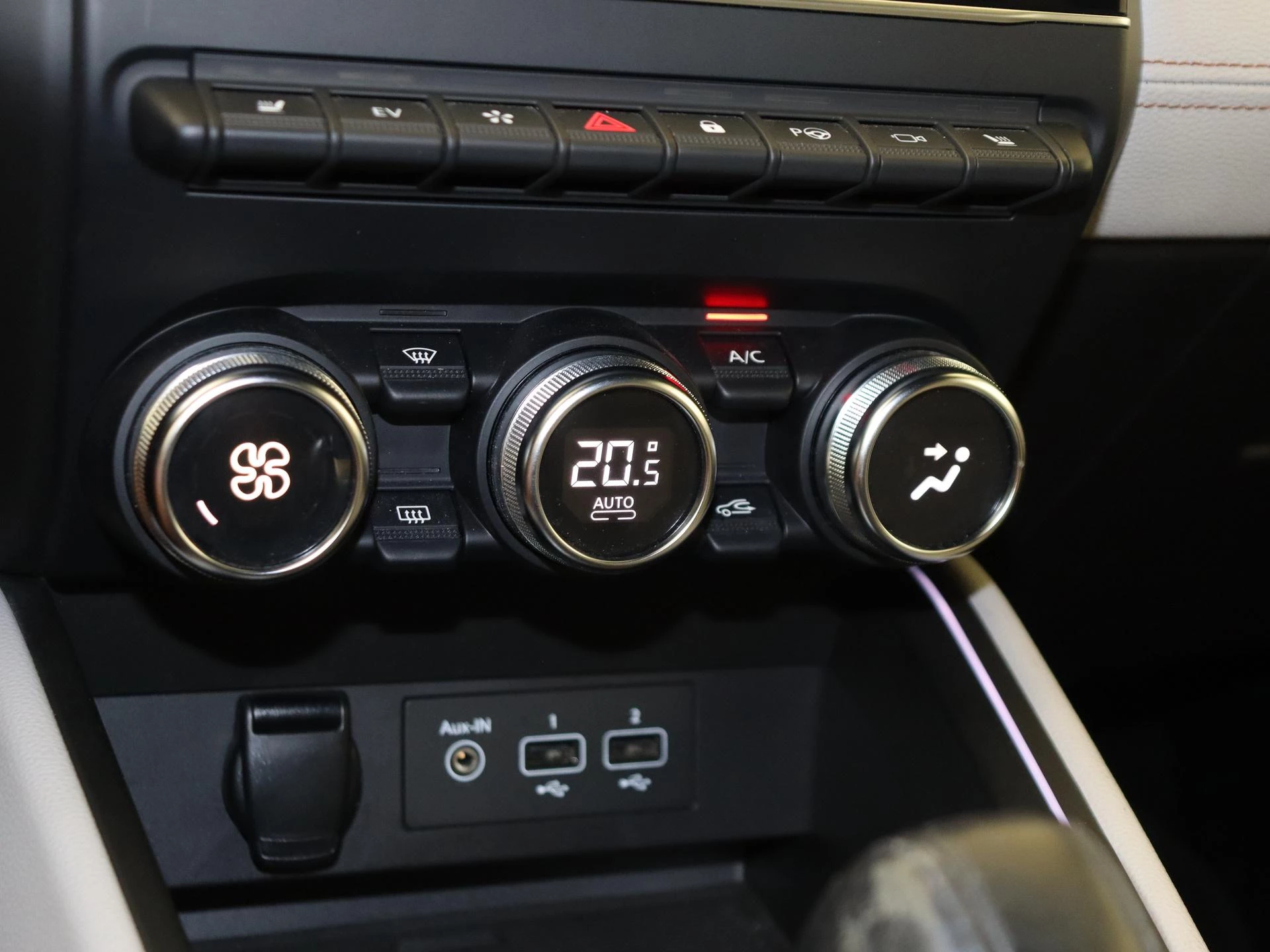 Renault Clio 1.6 E-Tech Hybrid 140 Initiale Paris