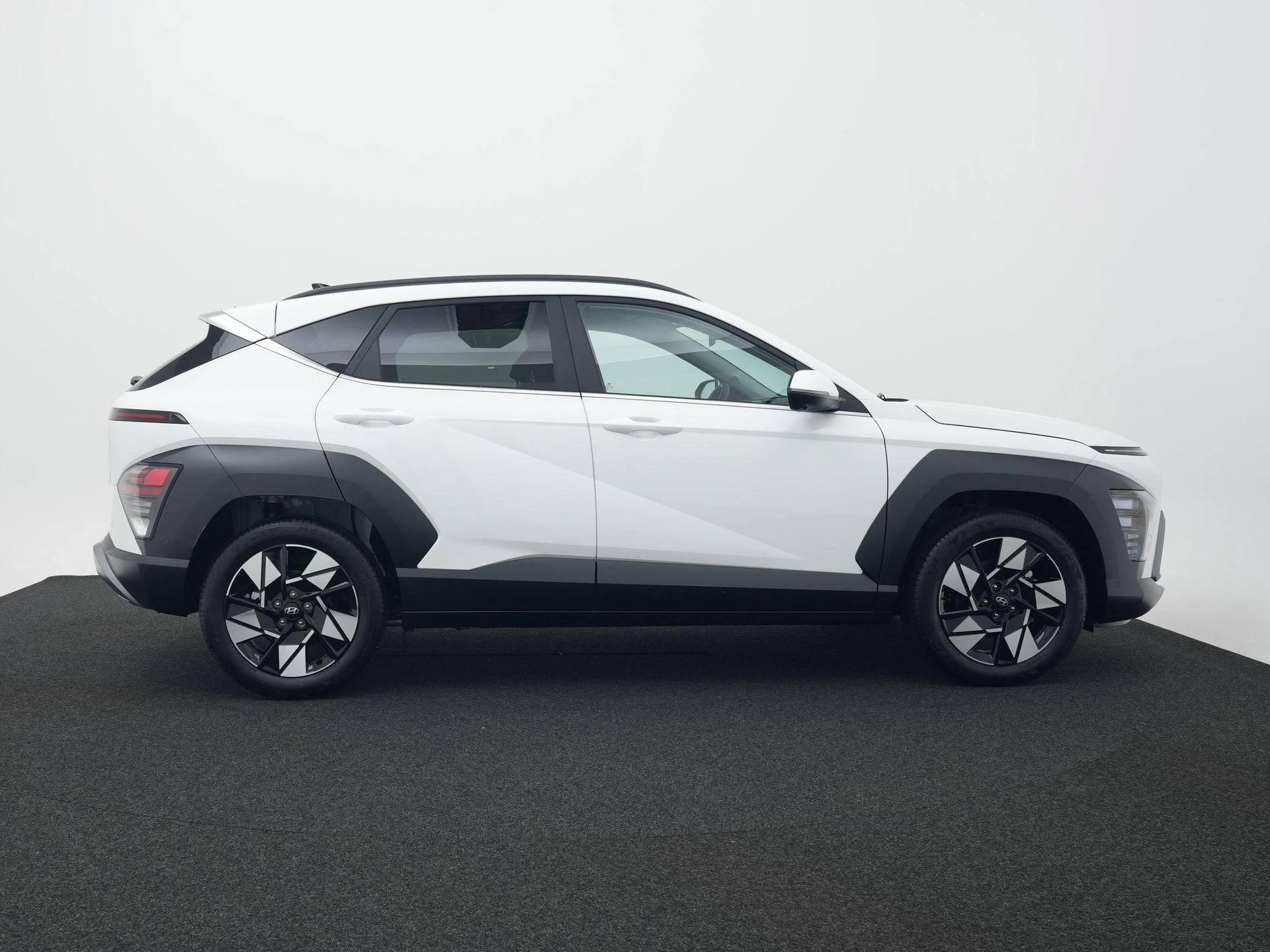 Hyundai-Kona-image-6