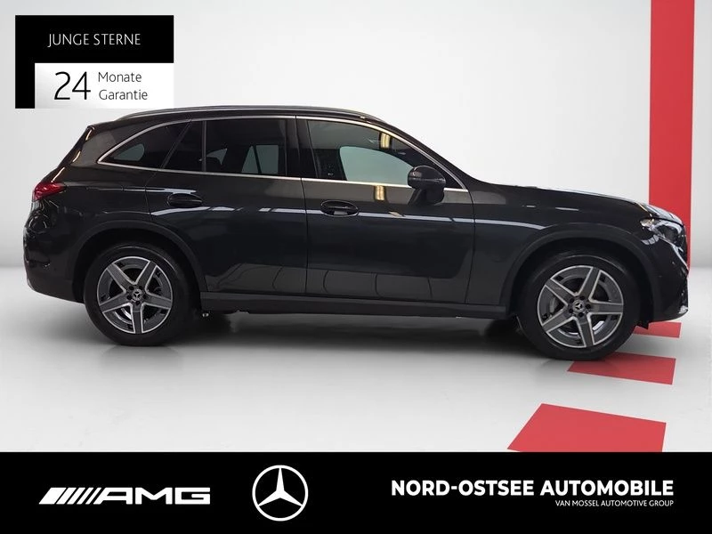 Mercedes-Benz GLC 300 d 4M AMG KEYLESS-GO SHZ KLIMA LED AMG LineX254 GLC 300 d 4M AMG KEYLESS-GO SHZ KLIMA LED AMG Line