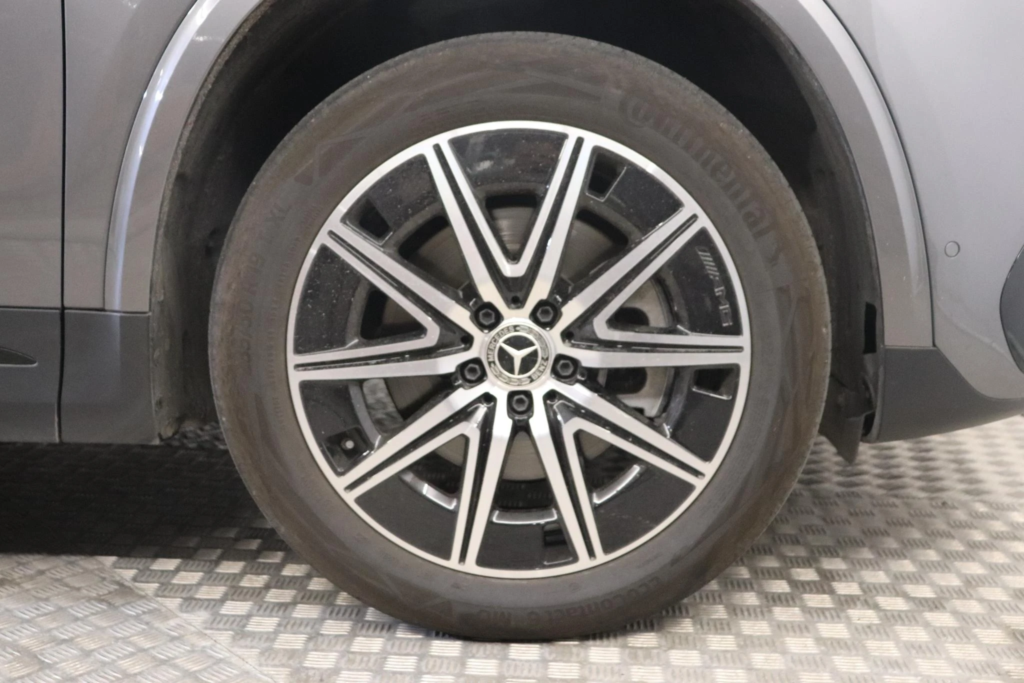Mercedes-Benz-EQA-image-13