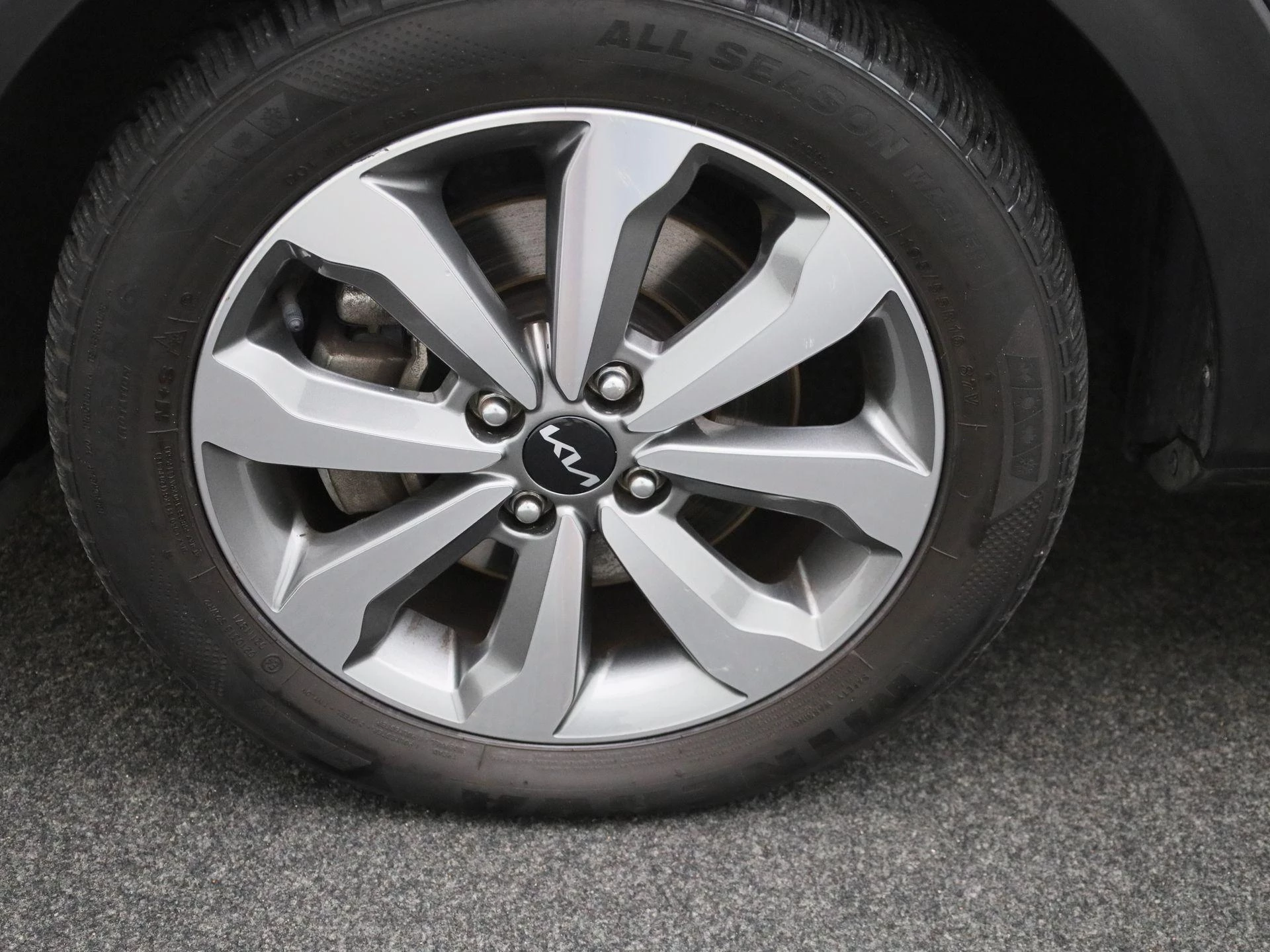 Kia-Stonic-image-14
