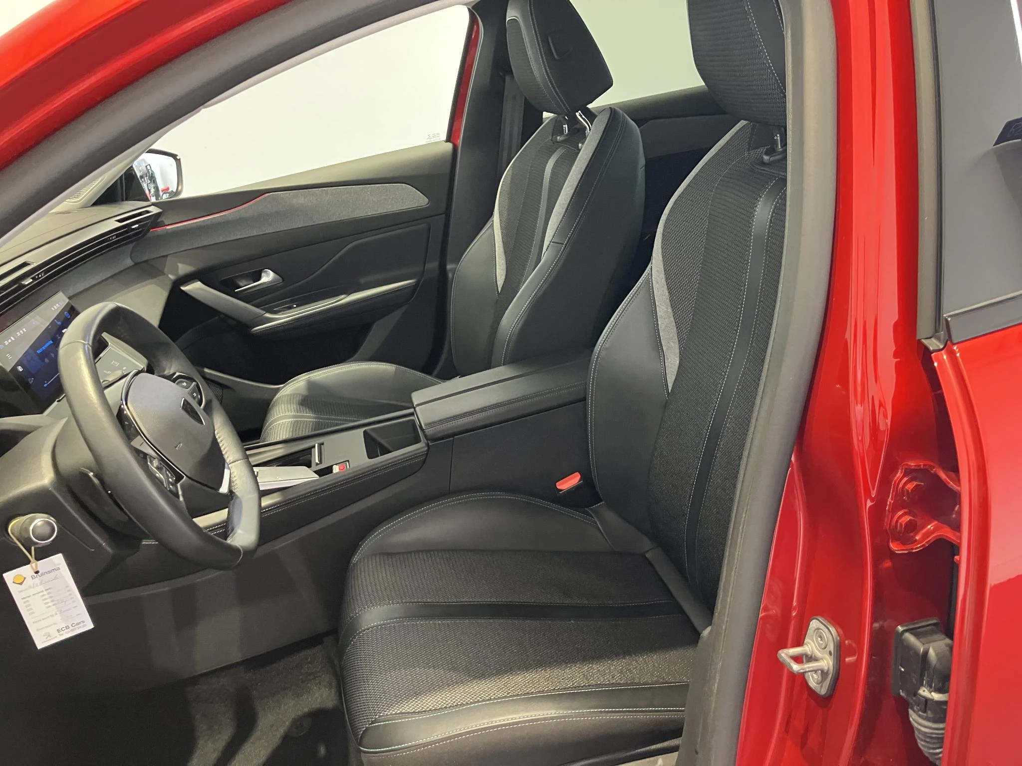 Peugeot-308-image-11