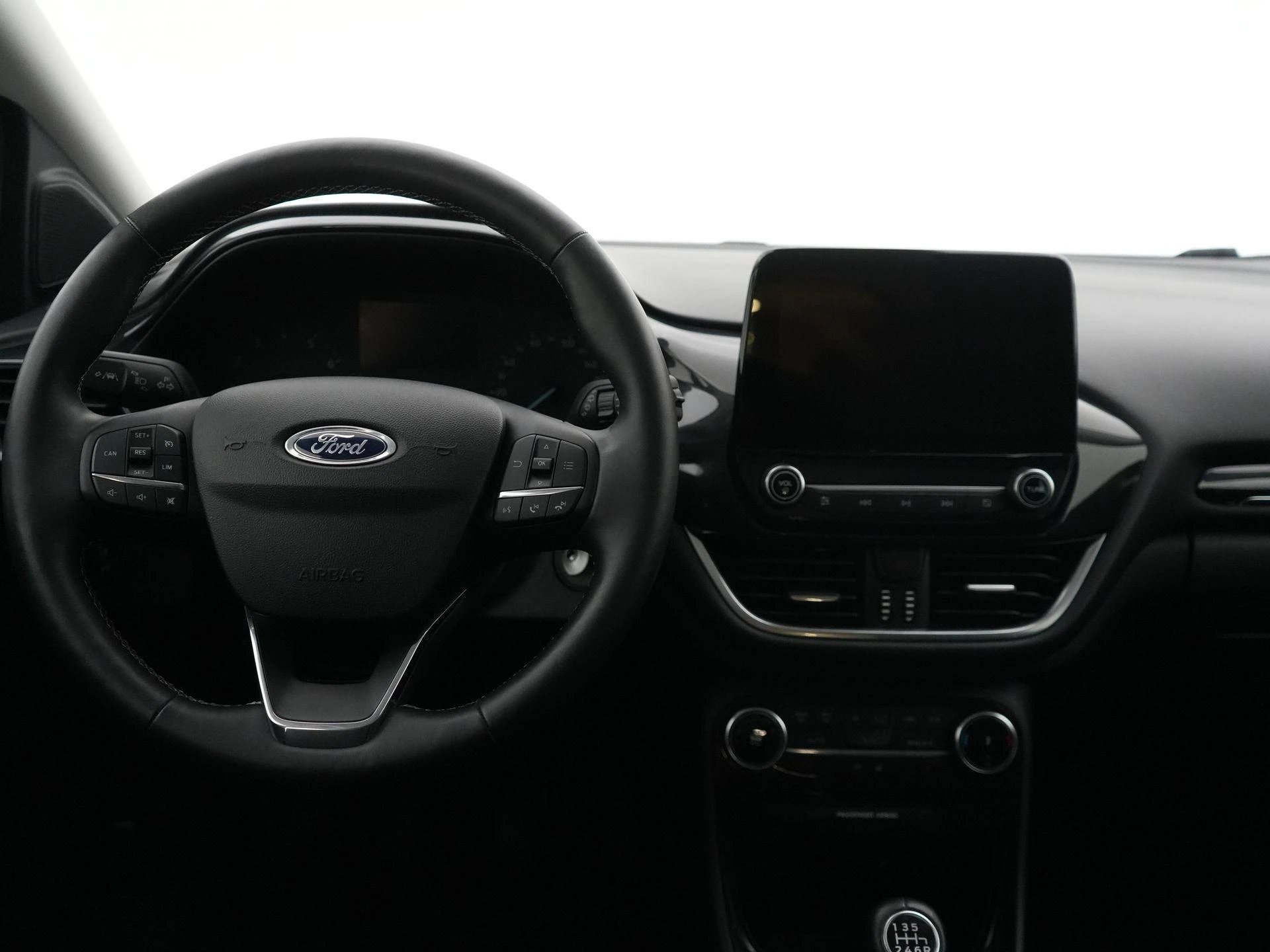 Ford-Puma-image-6