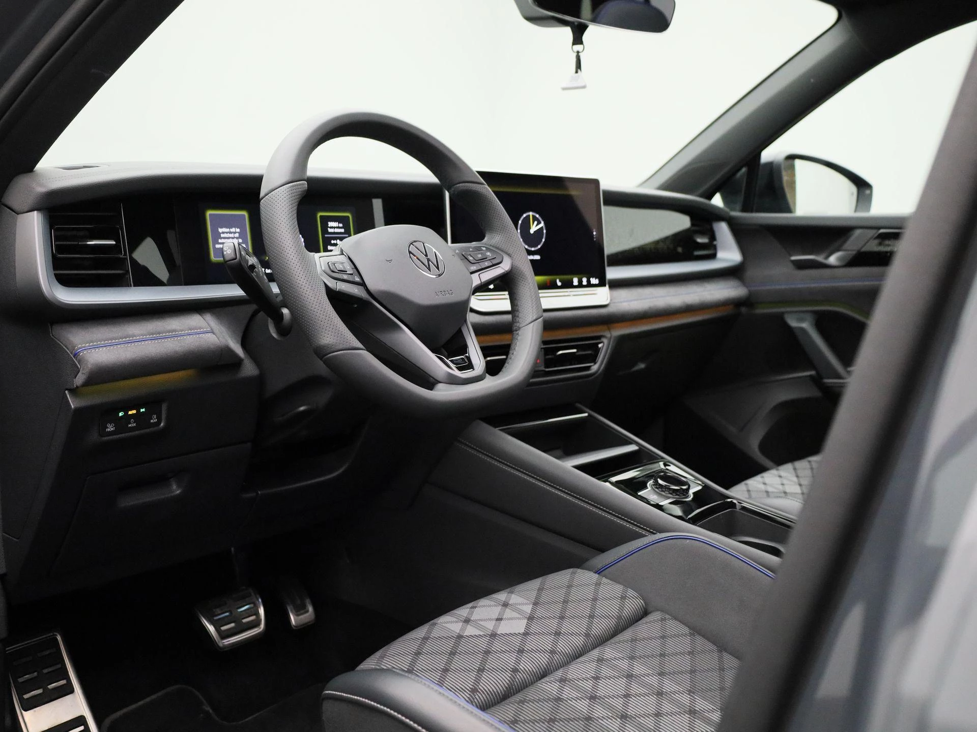 Volkswagen-Tayron-image-34