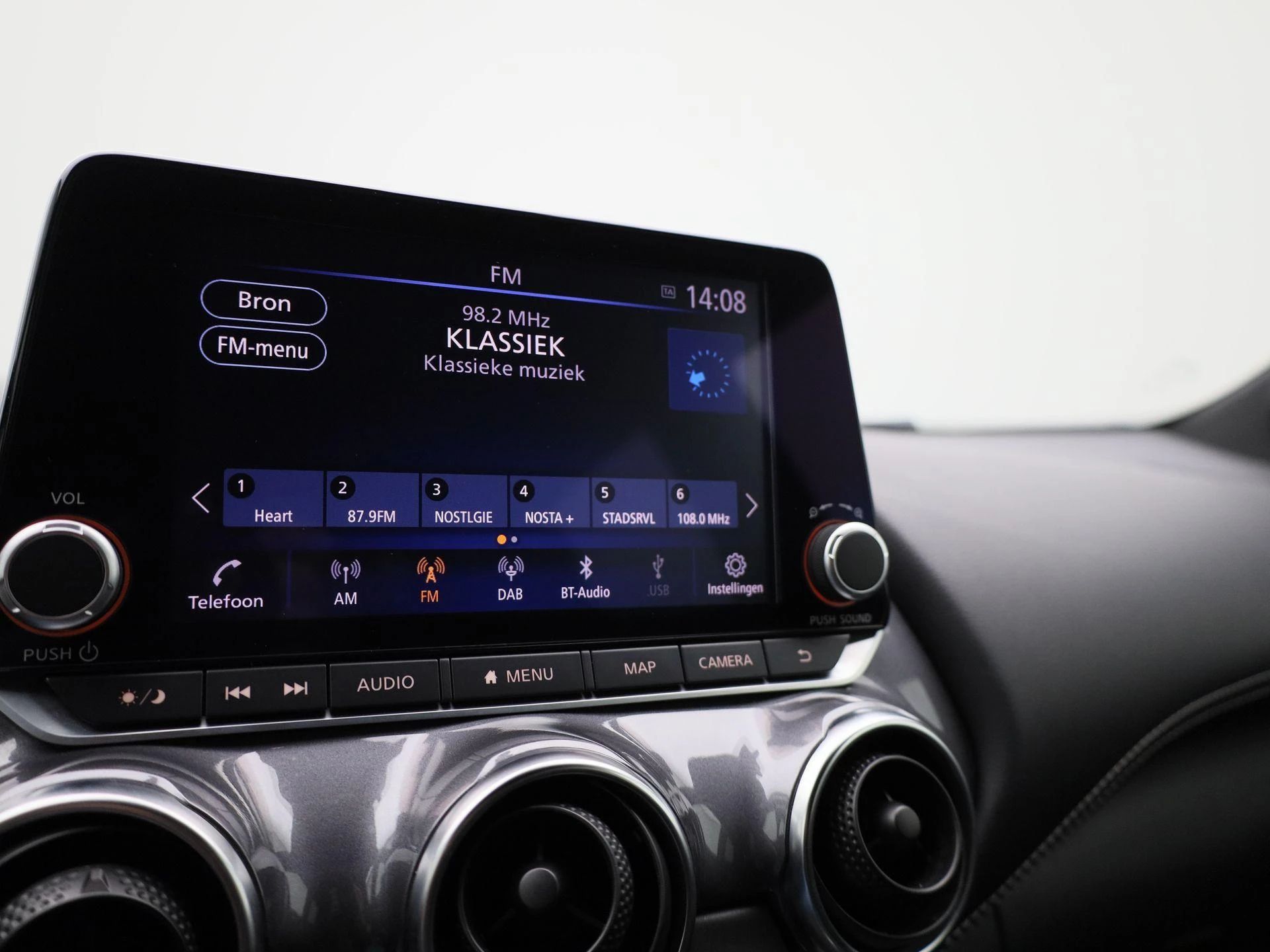 Nissan-Juke-image-21