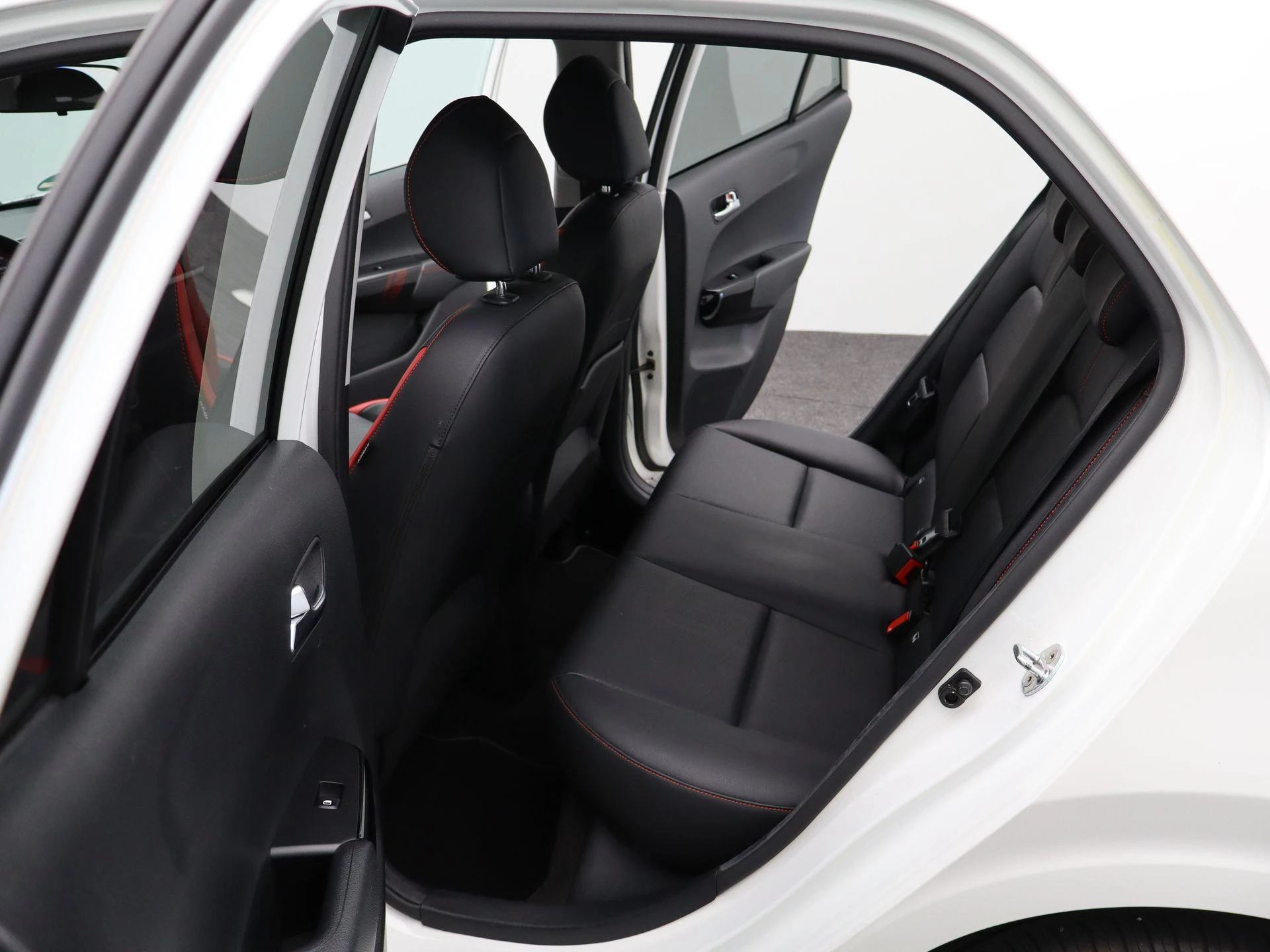 Kia-Picanto-image-18
