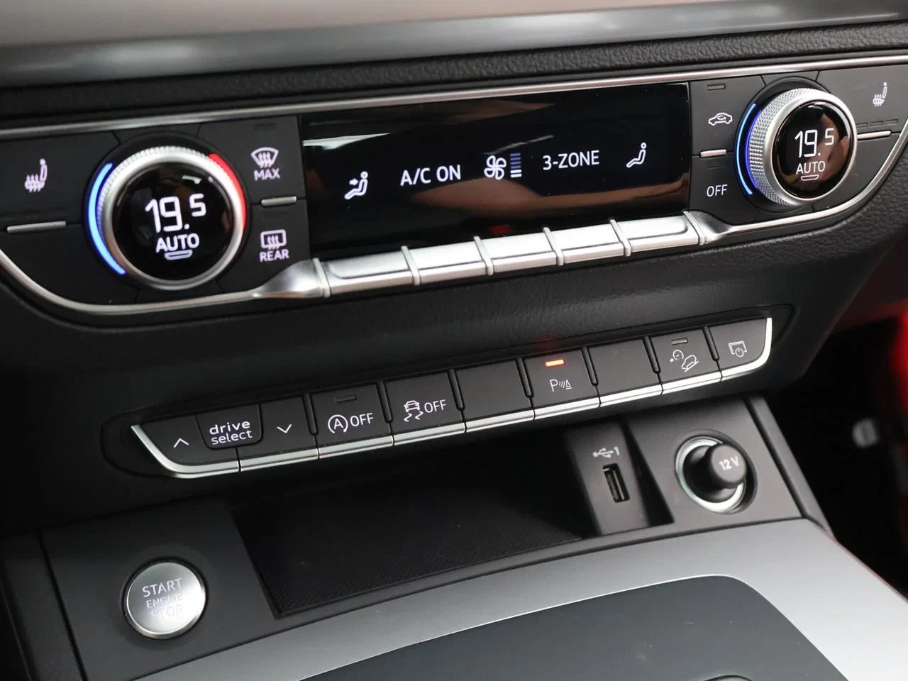 Audi Q5 Dsl Q5 35TDi Business Edition Advanced 163PK *AUTOMAAT*PANODAK*LEDER*CAMERA*CRUISE*PDC*NAVI*AIRCO*...*
