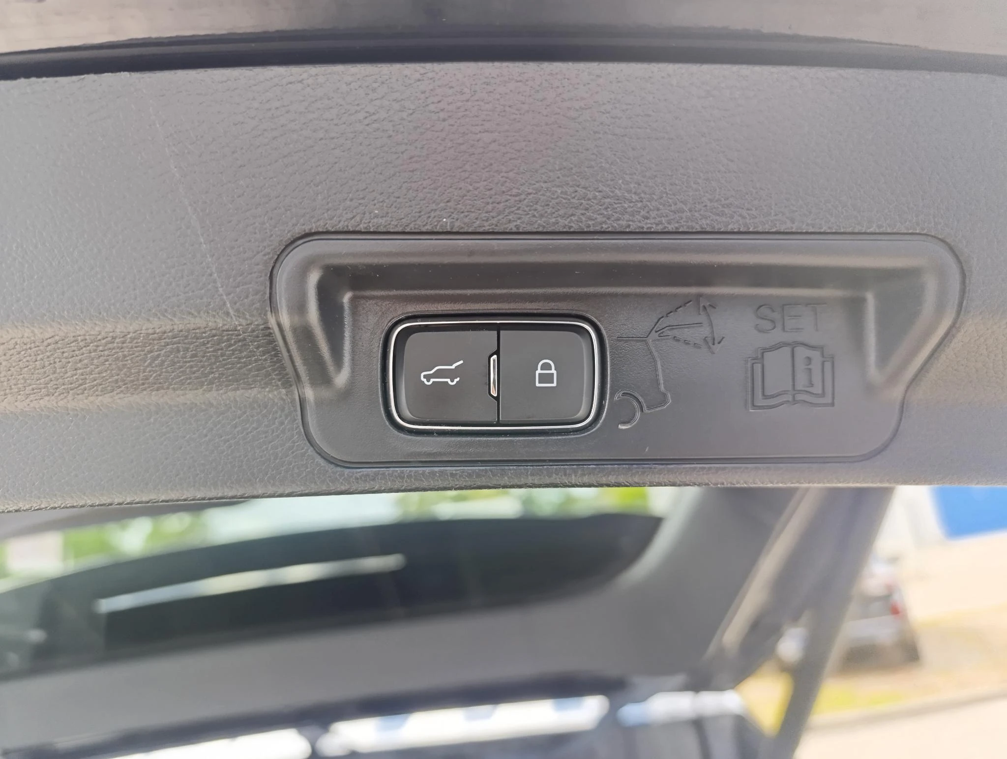 Ford-Explorer-image-17