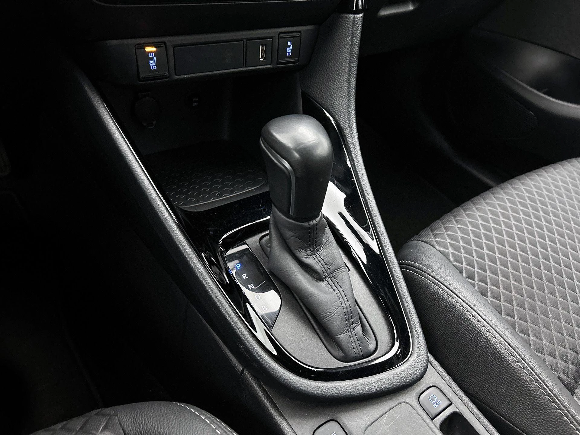 Toyota-Yaris-image-20