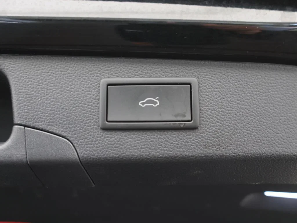 Volkswagen-Passat-image-20