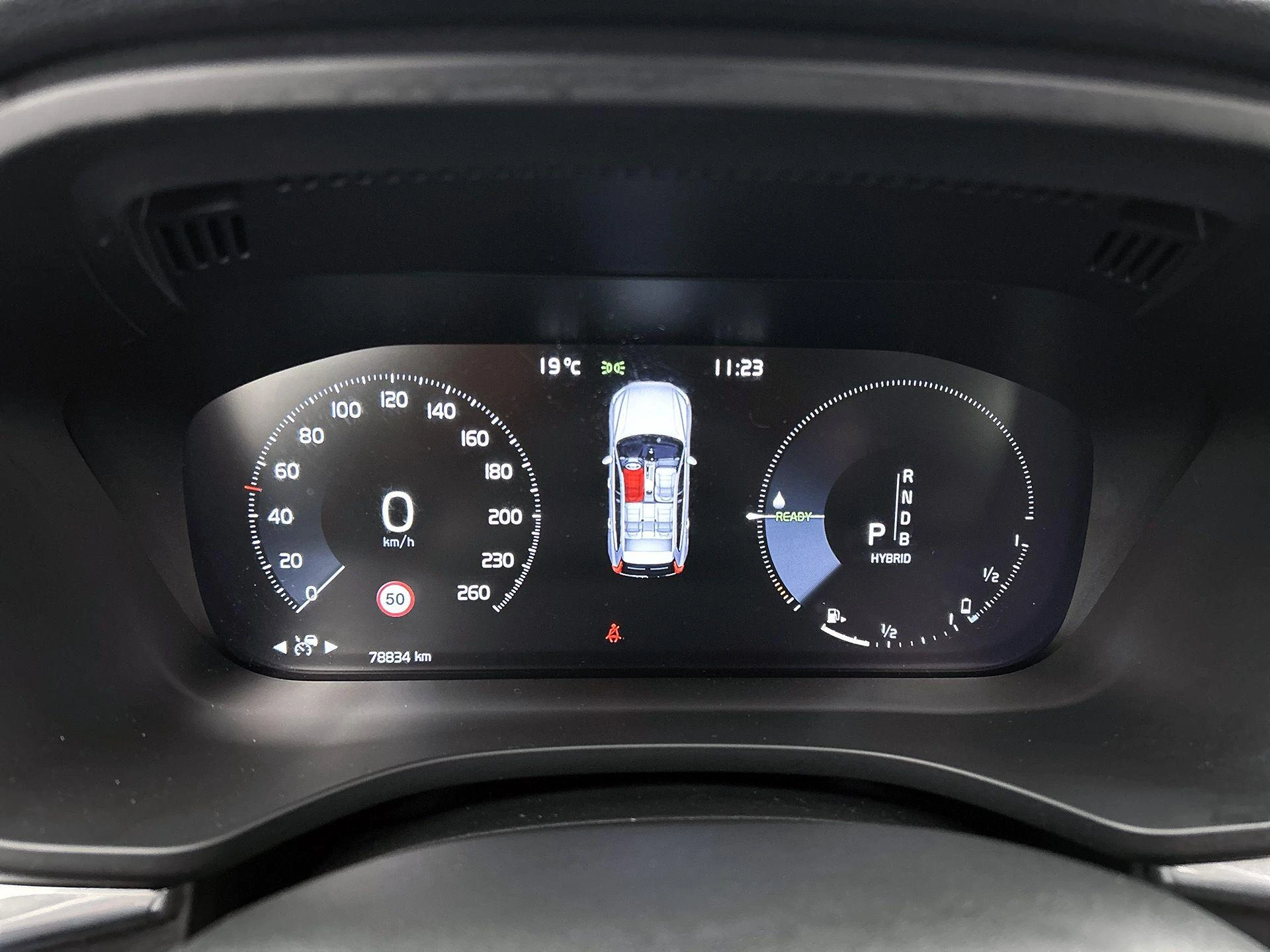 Volvo-XC60-image-17