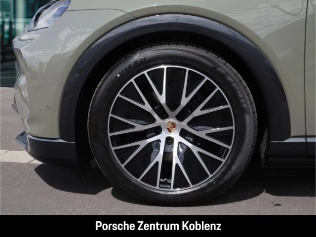 Porsche Cayenne Electric -