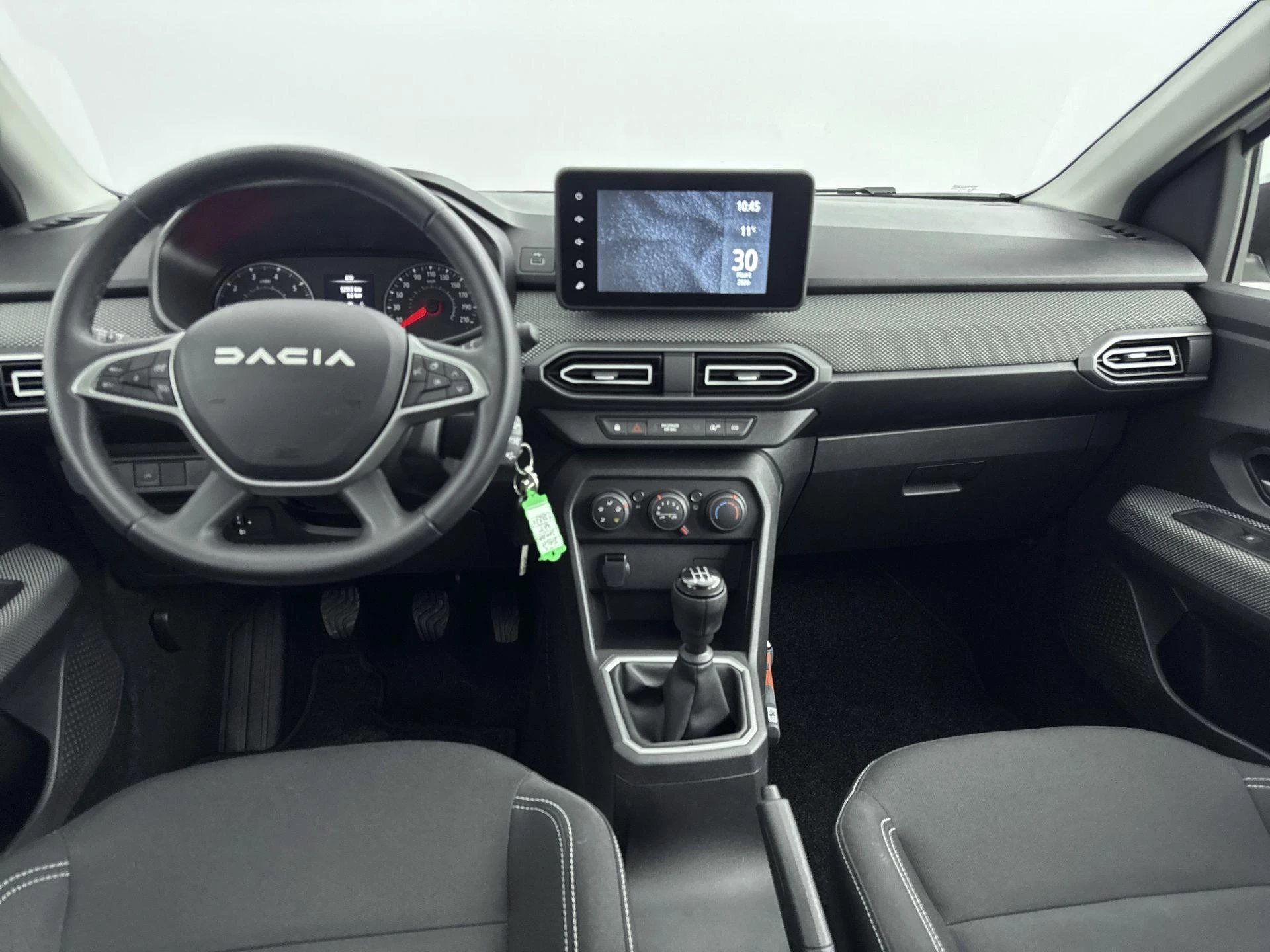 Dacia-Sandero-image-16