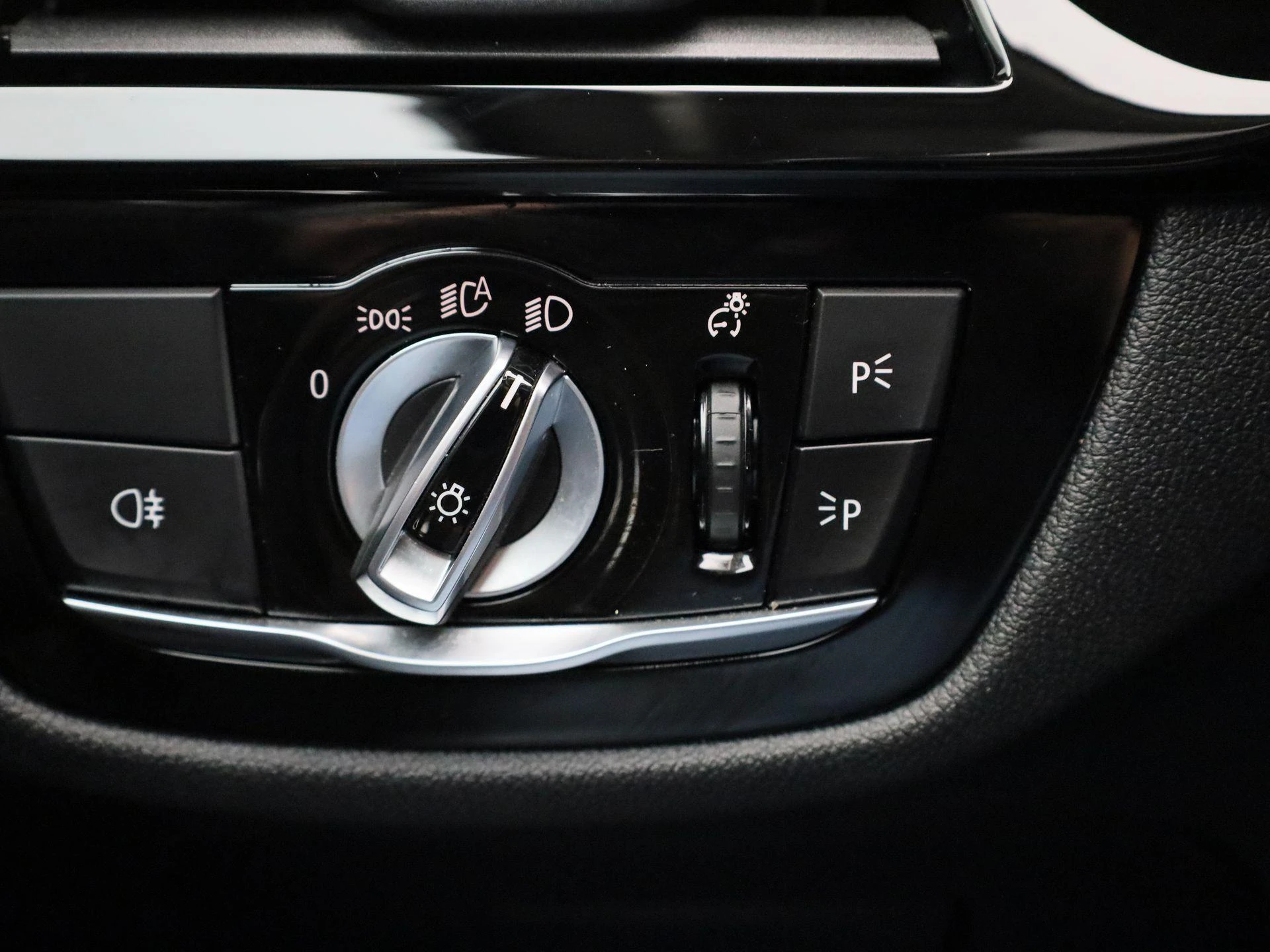 BMW-5 Serie-image-18