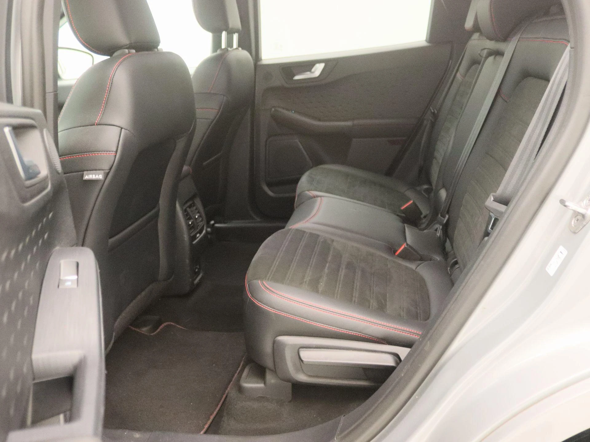 Ford-Kuga-image-14