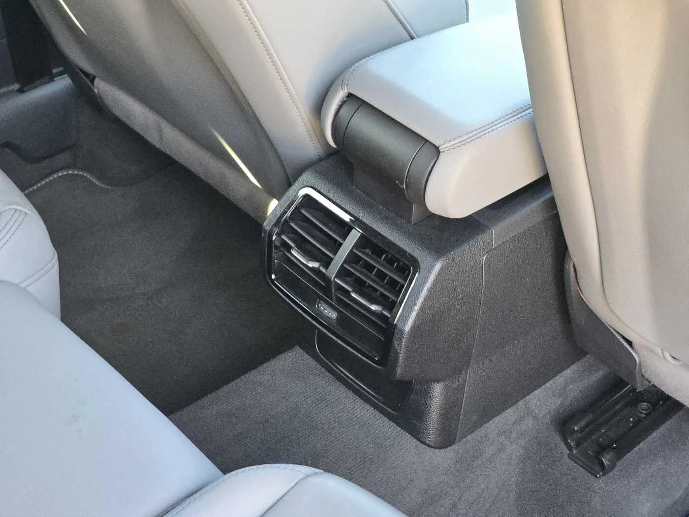 Audi-Q3-image-37