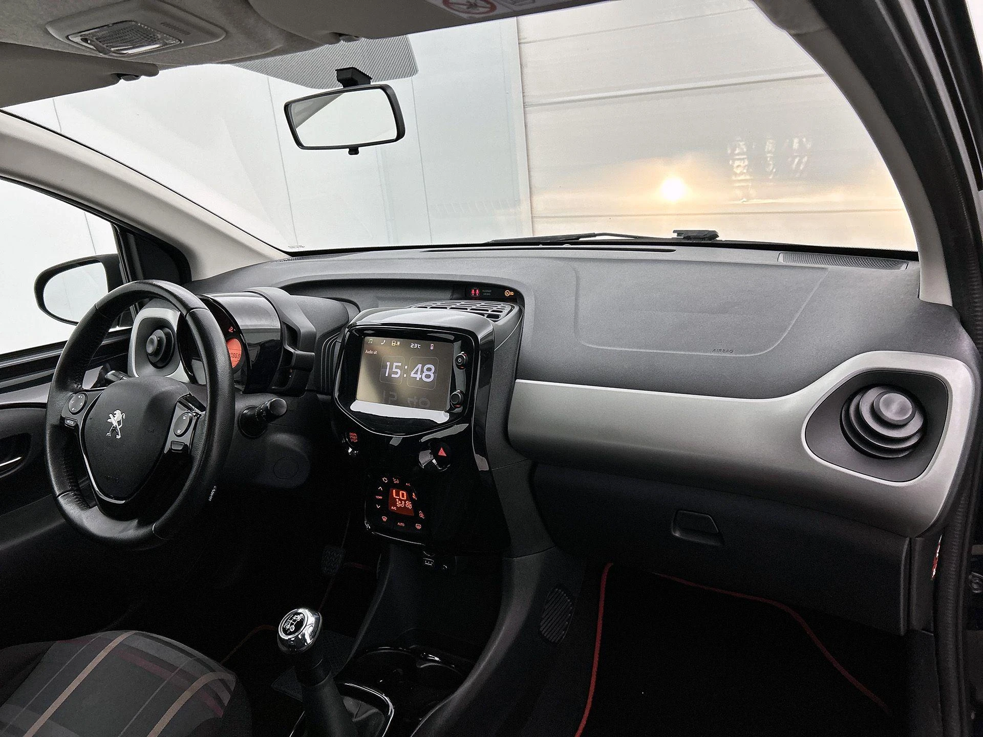 Peugeot-108-image-16
