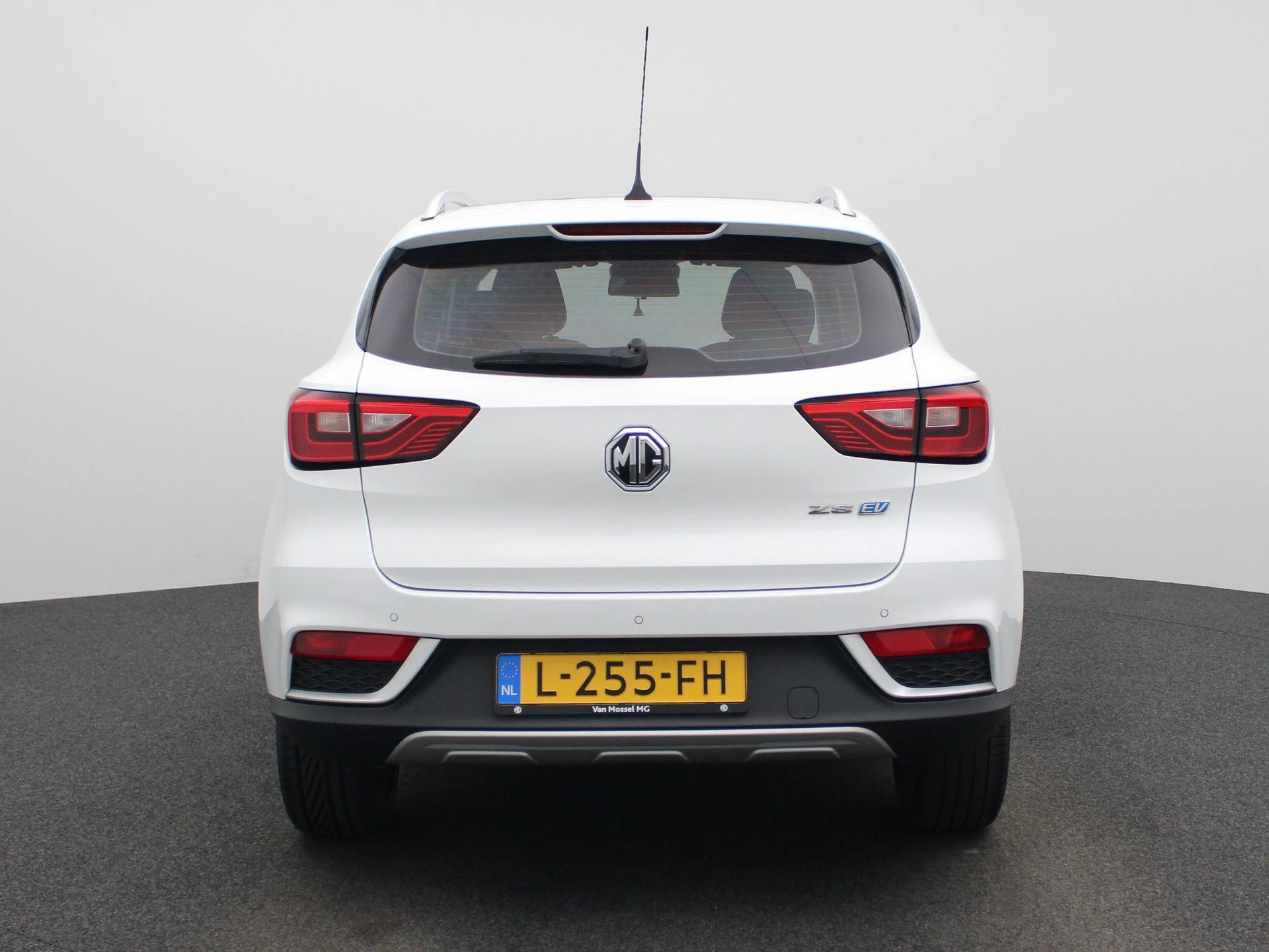 MG ZS EV Luxury 45 kWh