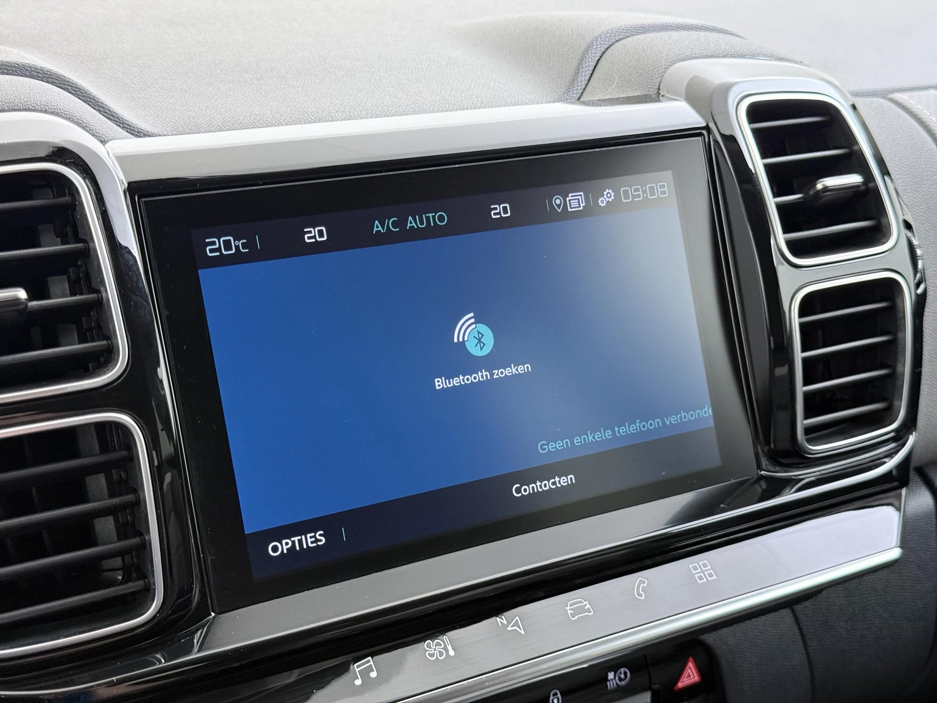 Citroën-C5 Aircross-image-27