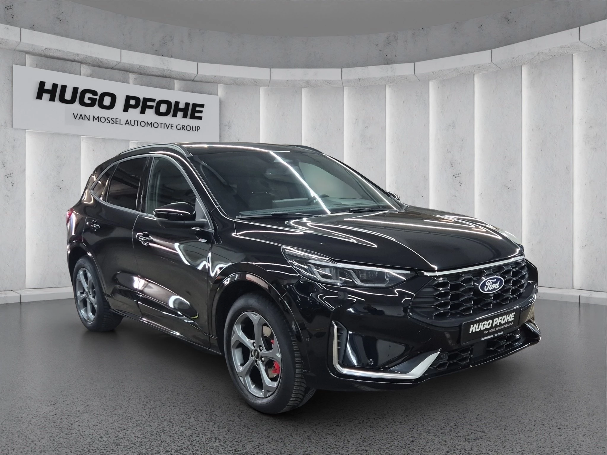 Ford Kuga ST-Line X Aut.*PANO*AHK*360GRAD*LED-MATRIX*NAVI*GRA*WINTER-PKT..