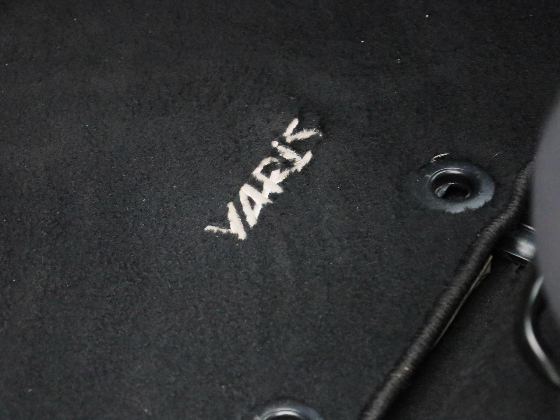 Toyota-Yaris-image-32