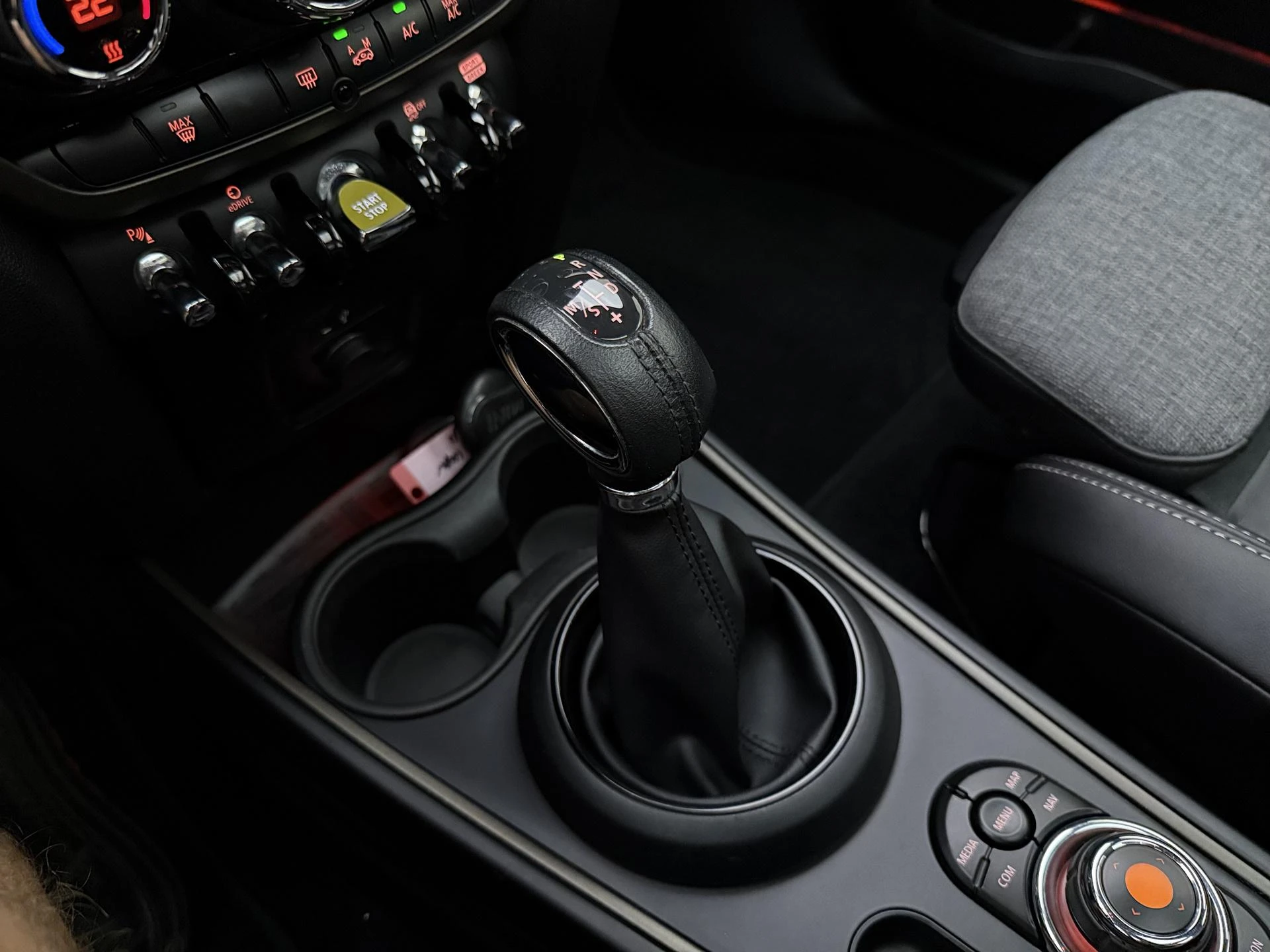 MINI-Countryman-image-24