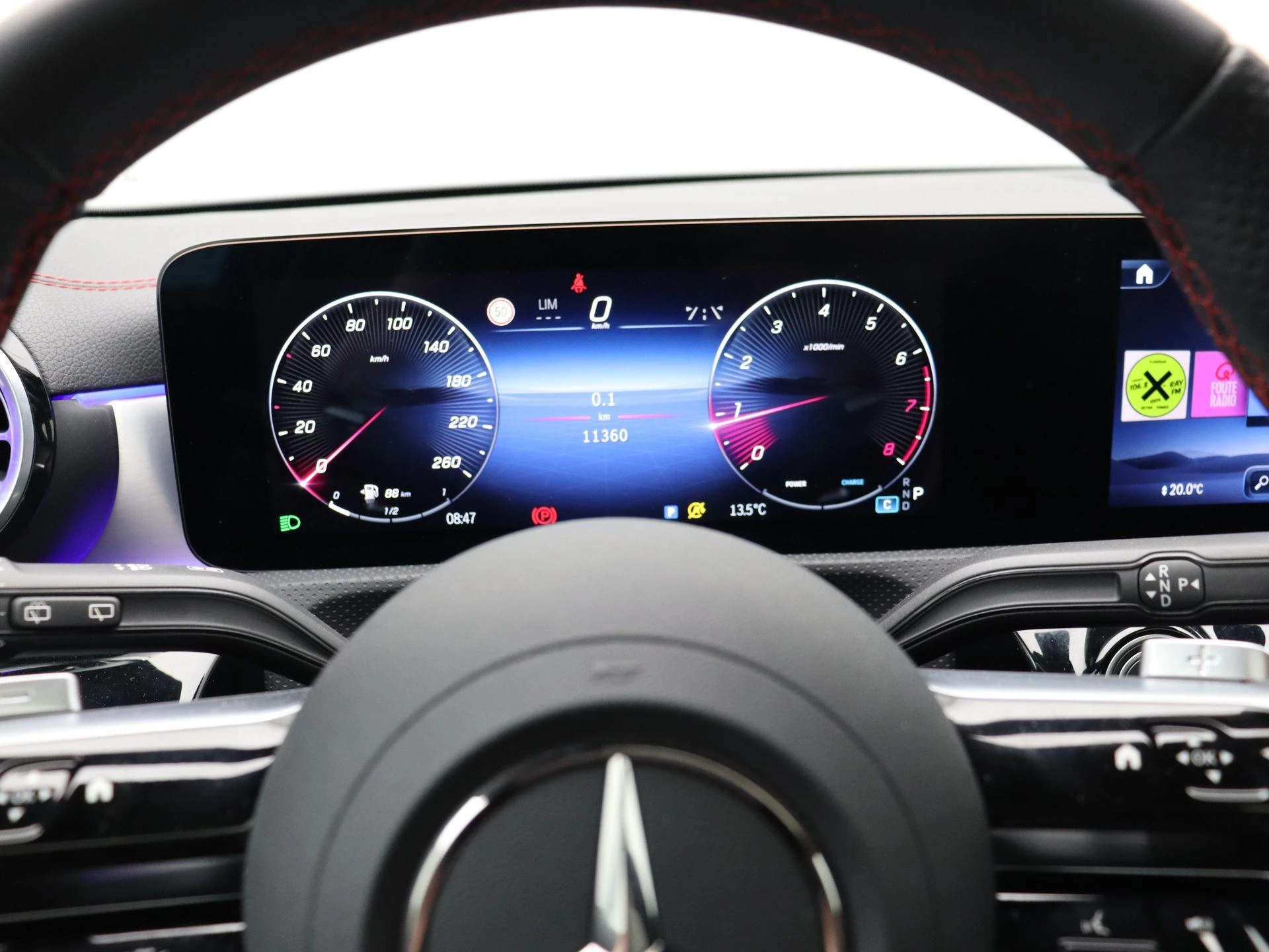Mercedes-Benz CLA 180 Star Edition Shooting Brake + PANORAMISCH DAK + MULTIBEAM LED +