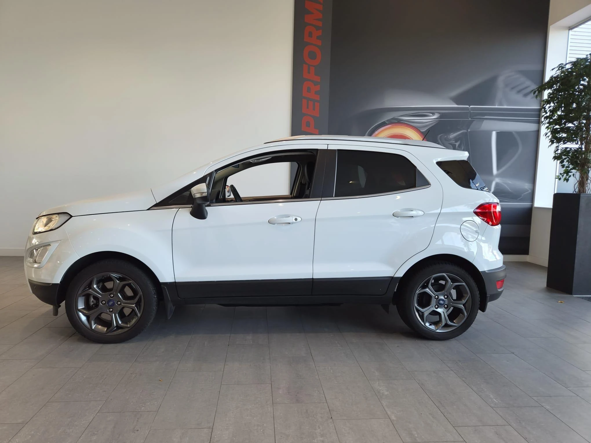 Ford-EcoSport-image-7