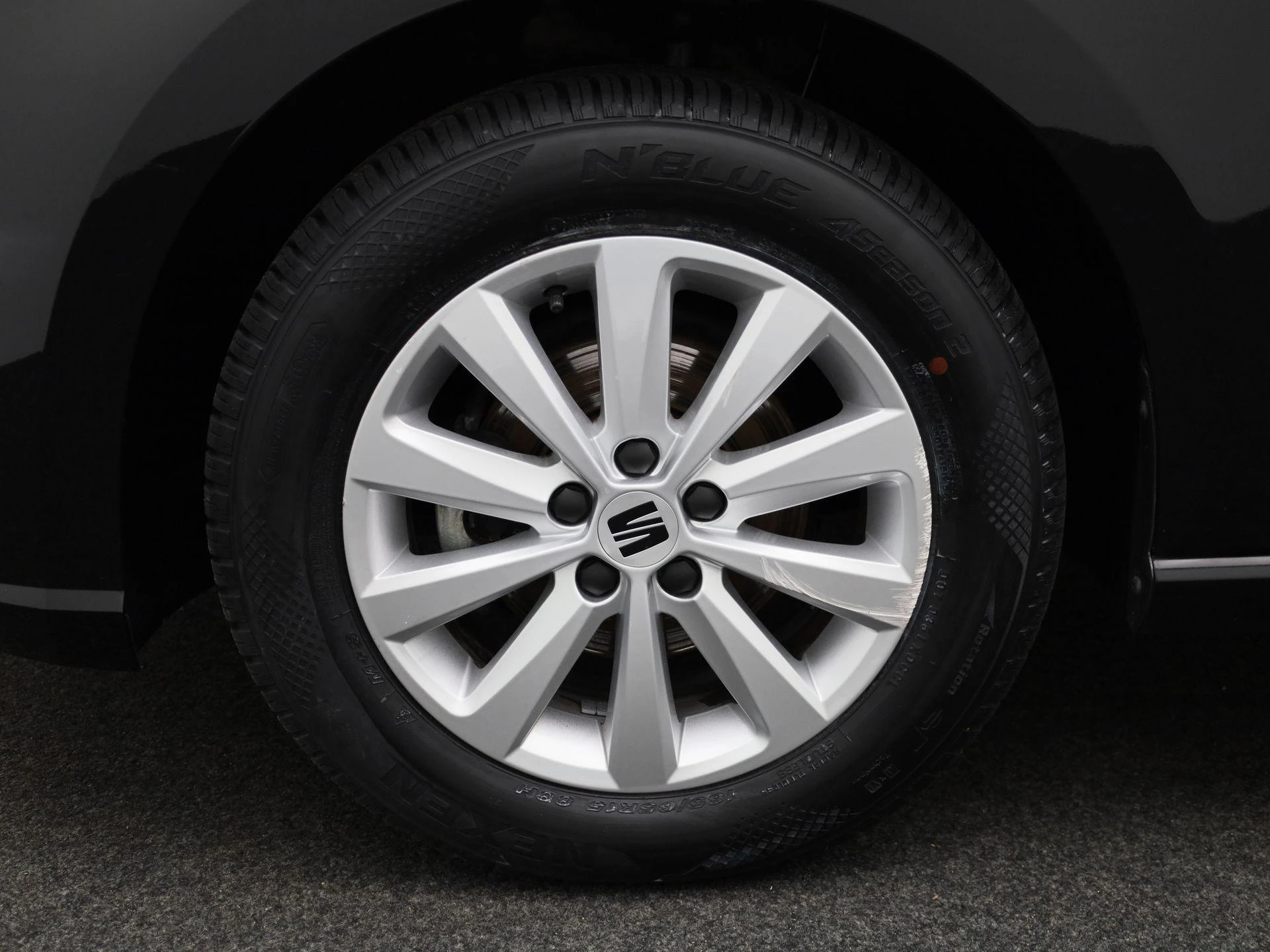 SEAT-Ibiza-image-12