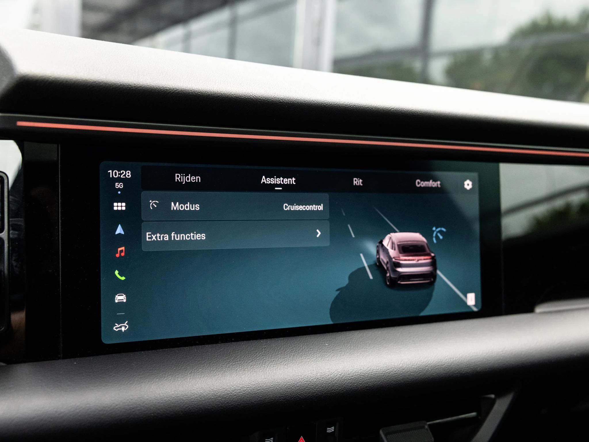 Porsche-Macan-image-29