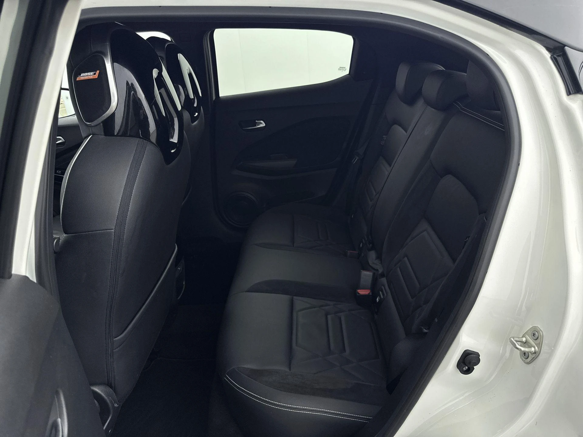 Nissan-Juke-image-24