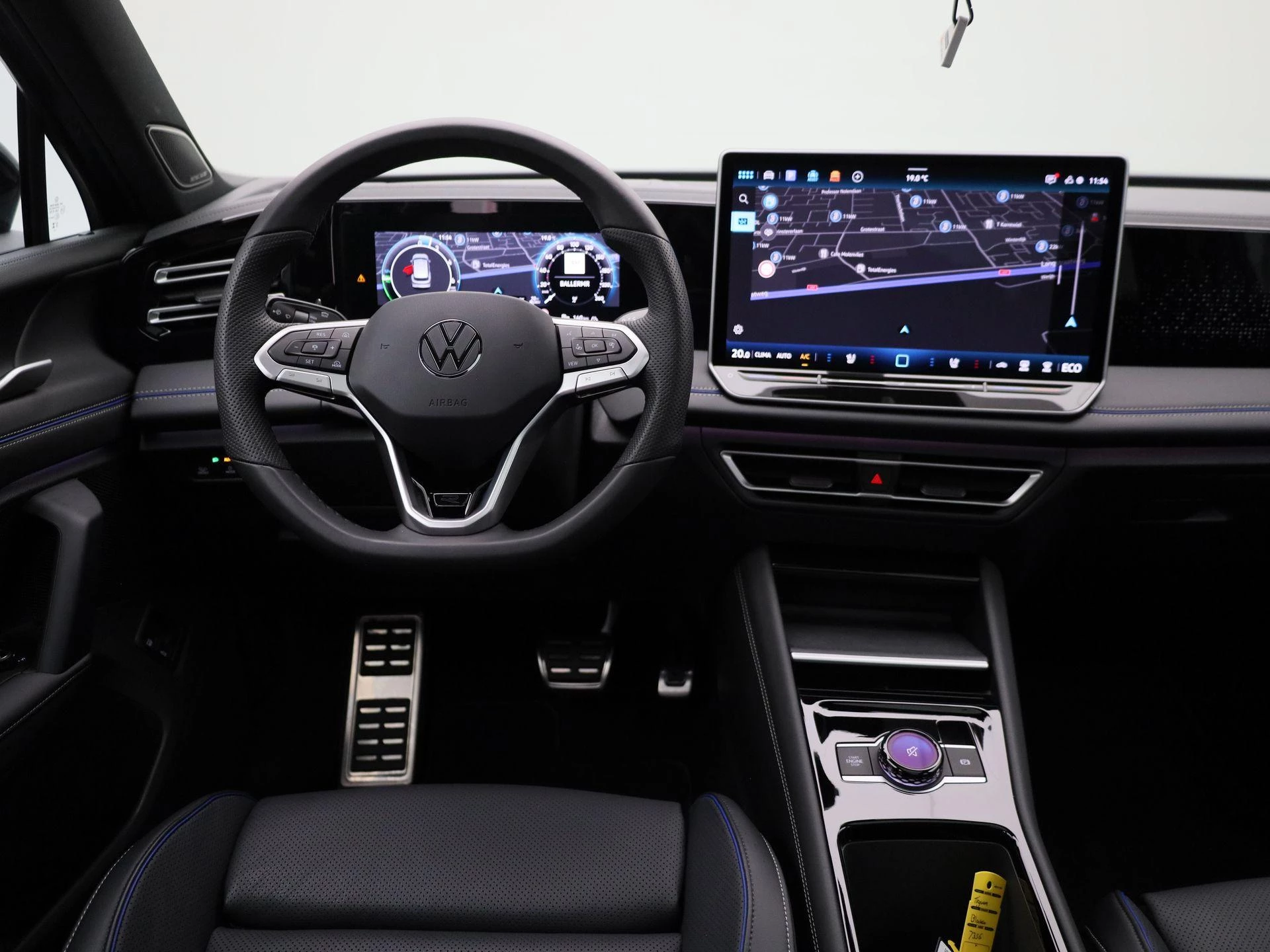 Volkswagen-Tiguan-image-6
