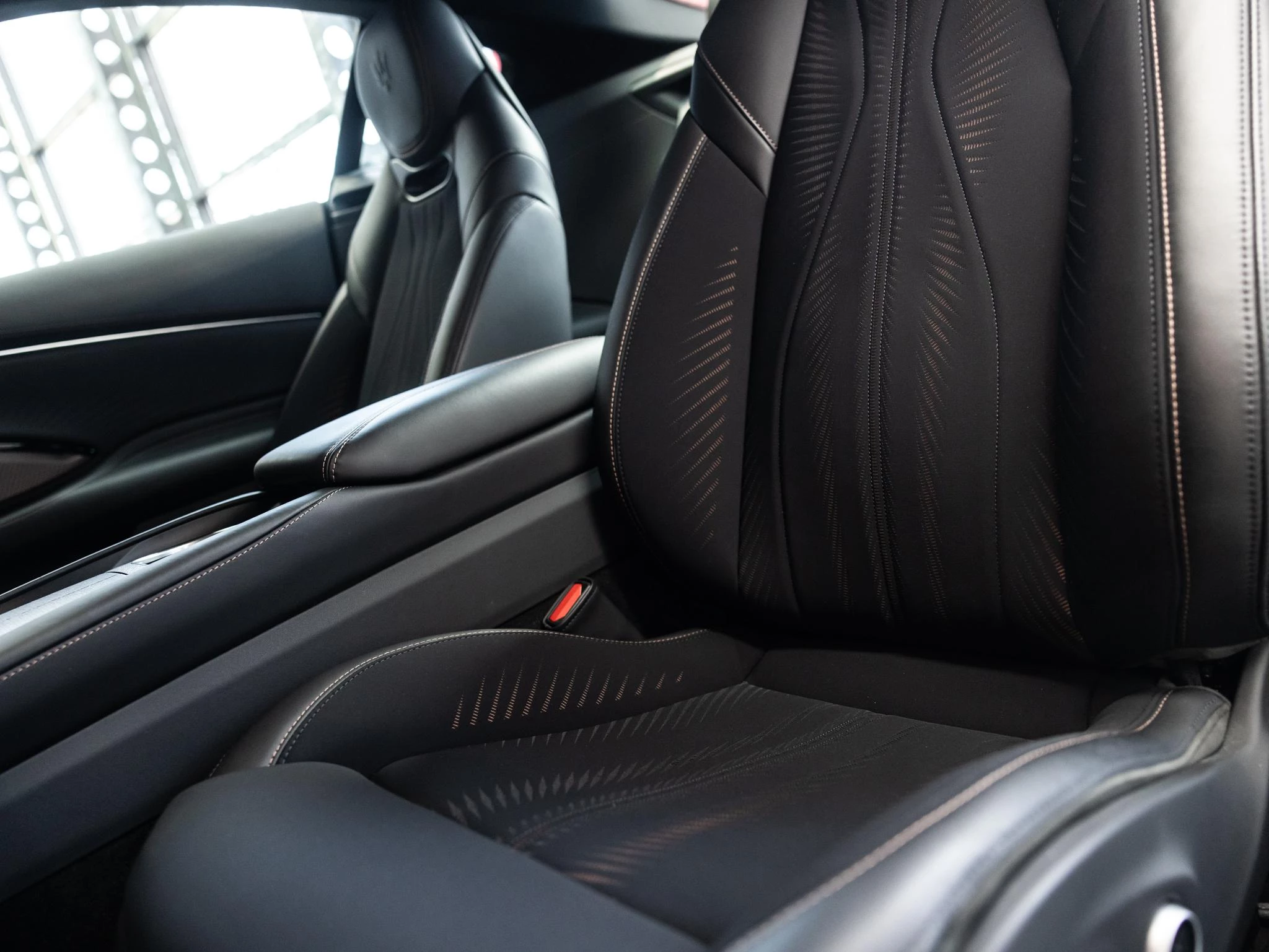 Maserati-GranTurismo-image-28