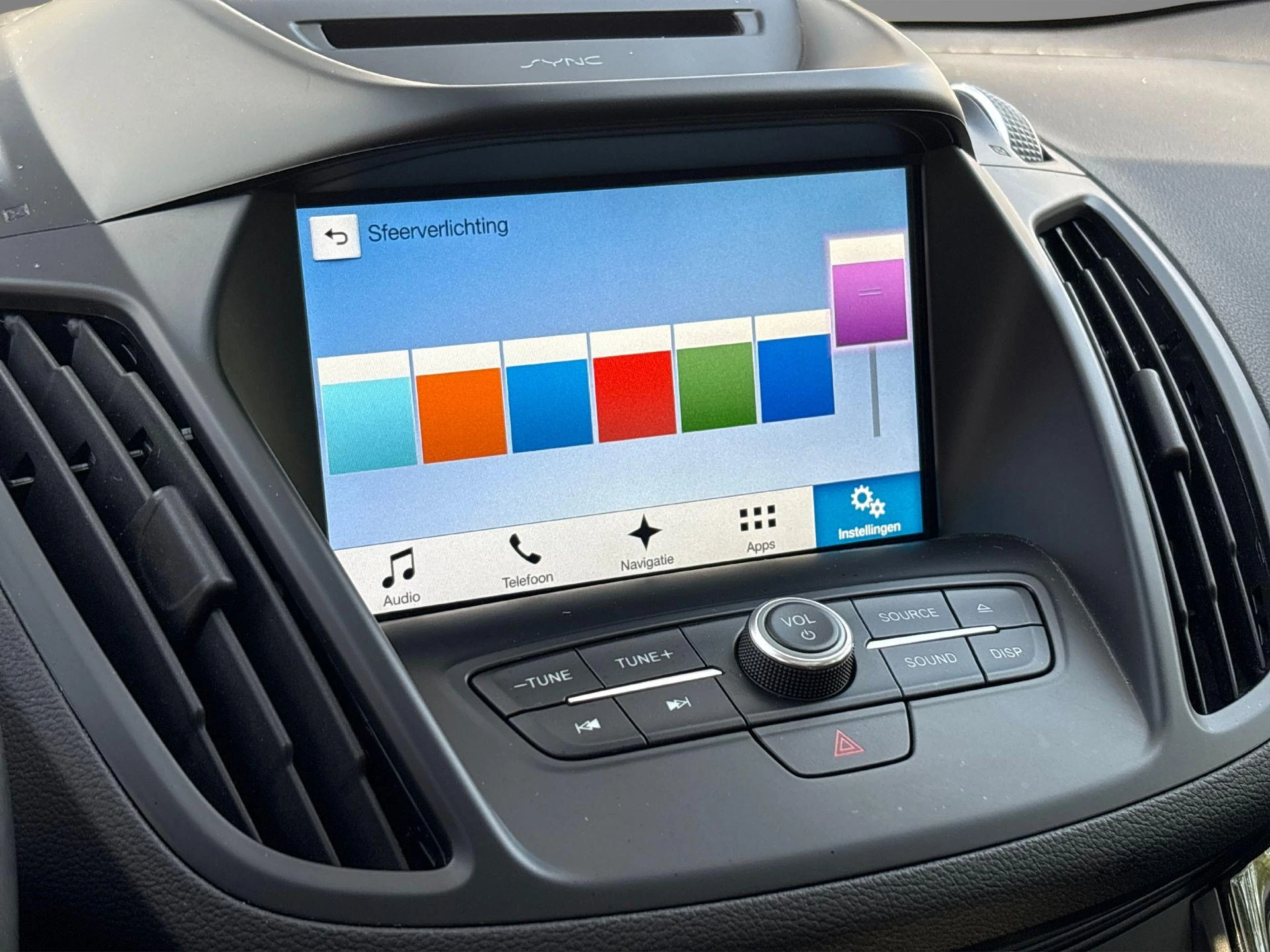 Ford-Kuga-image-30