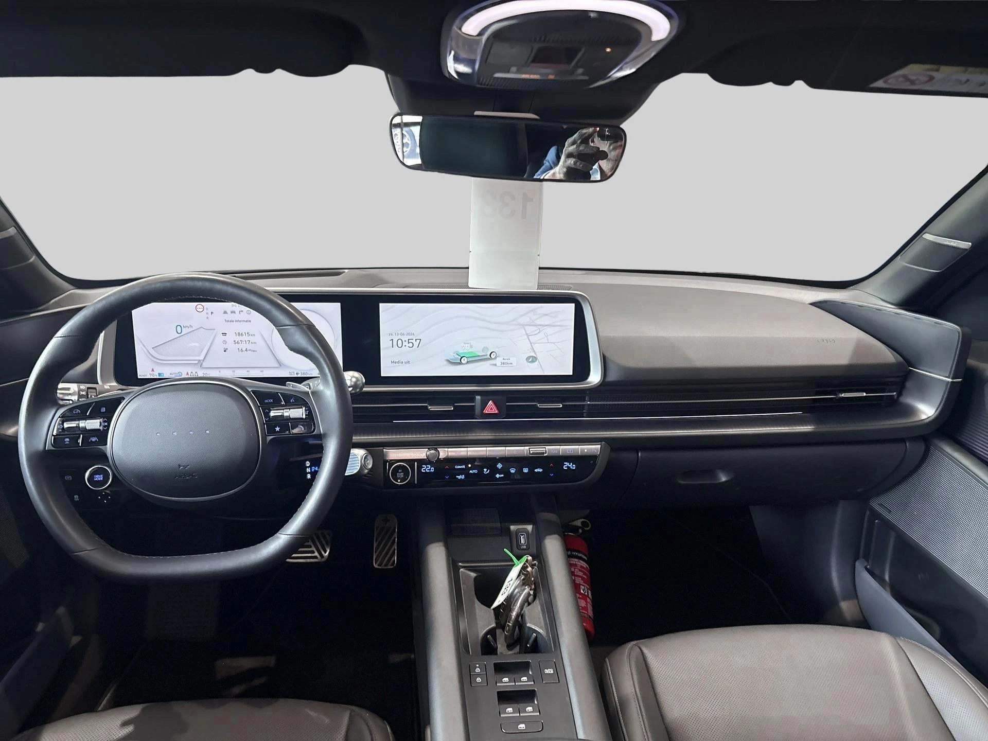 Hyundai-IONIQ 6-image-12