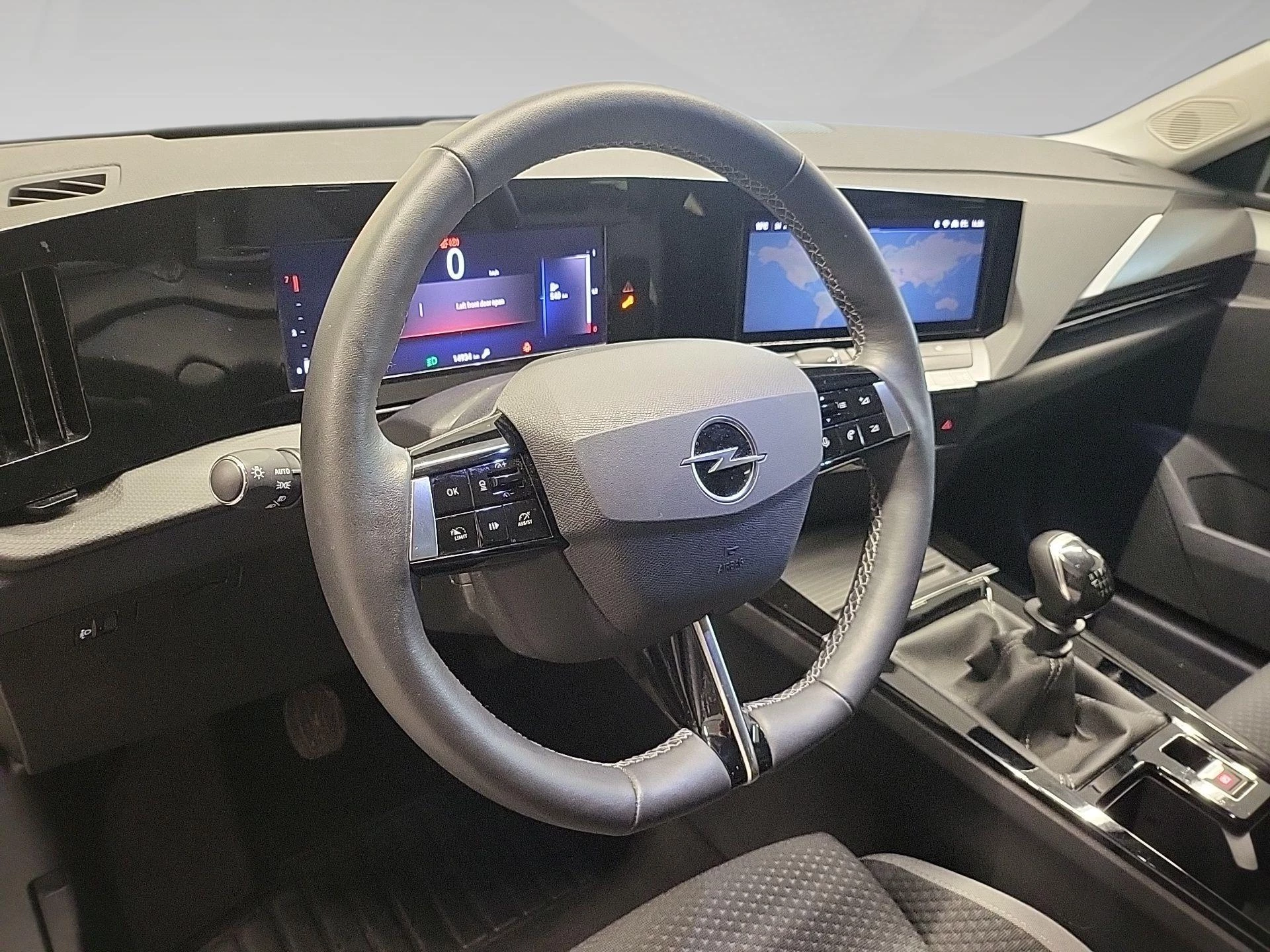 Opel-Astra-image-9